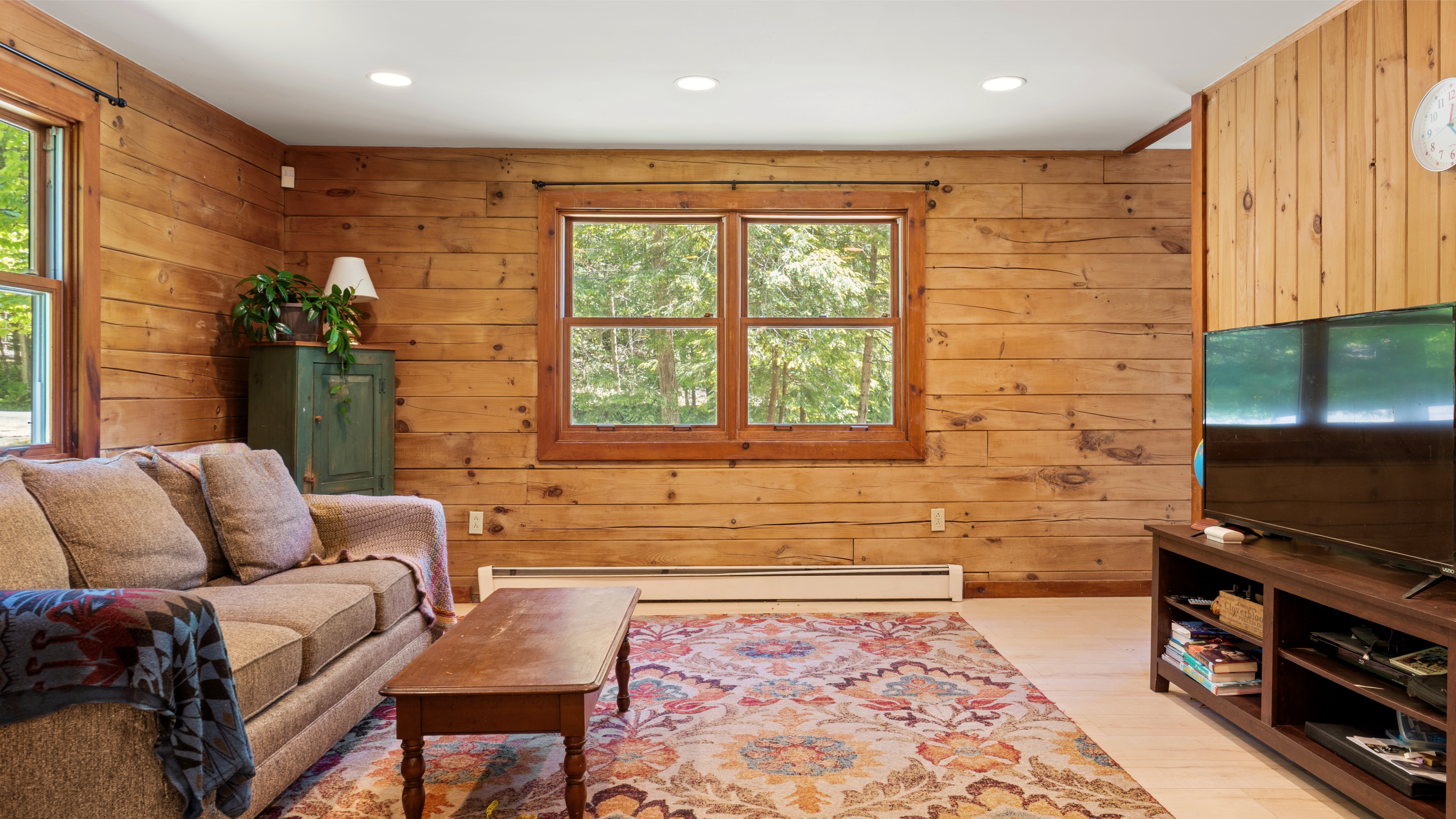  Wooded Privacy in Beautiful Lake Community - 物件實景