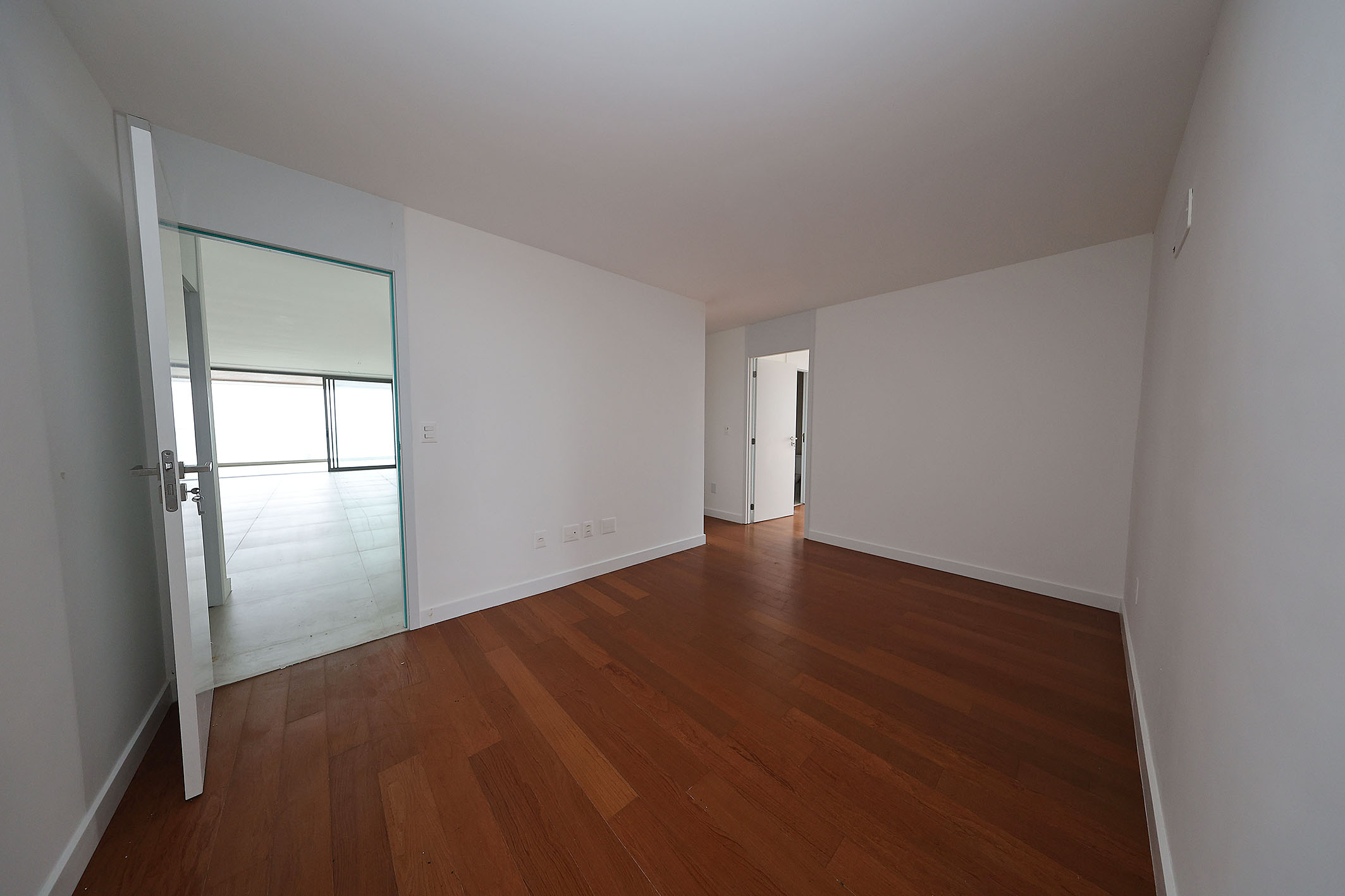  Elegant ocean-view residence in a full-service residential condominium - 物件實景