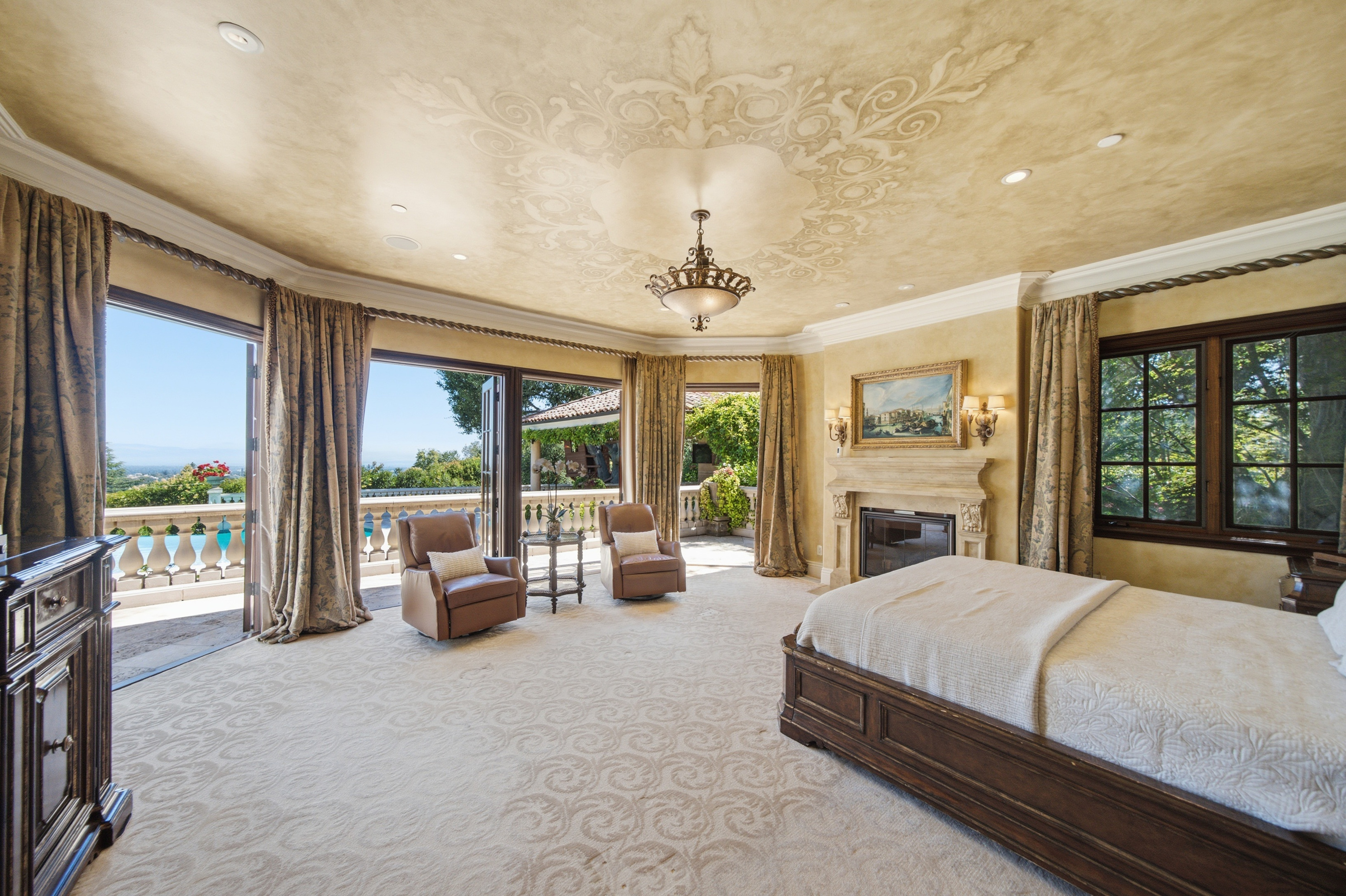  An Entertainer’s Estate with Exceptional Bay Views - 物件實景