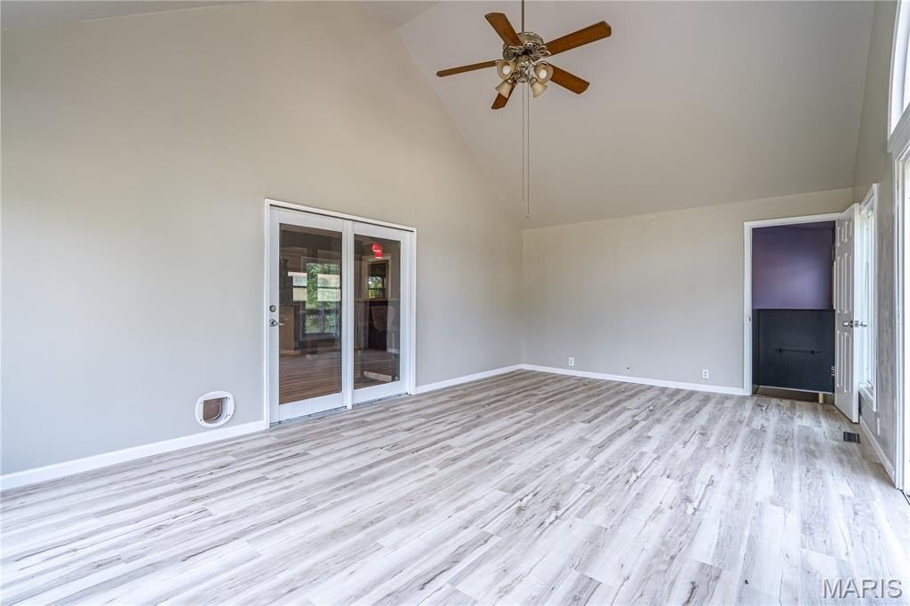 Edwardsville, Illinois, 62025, United States, 5 Bedrooms Bedrooms, ,4 BathroomsBathrooms,Residential,For Sale,1975622