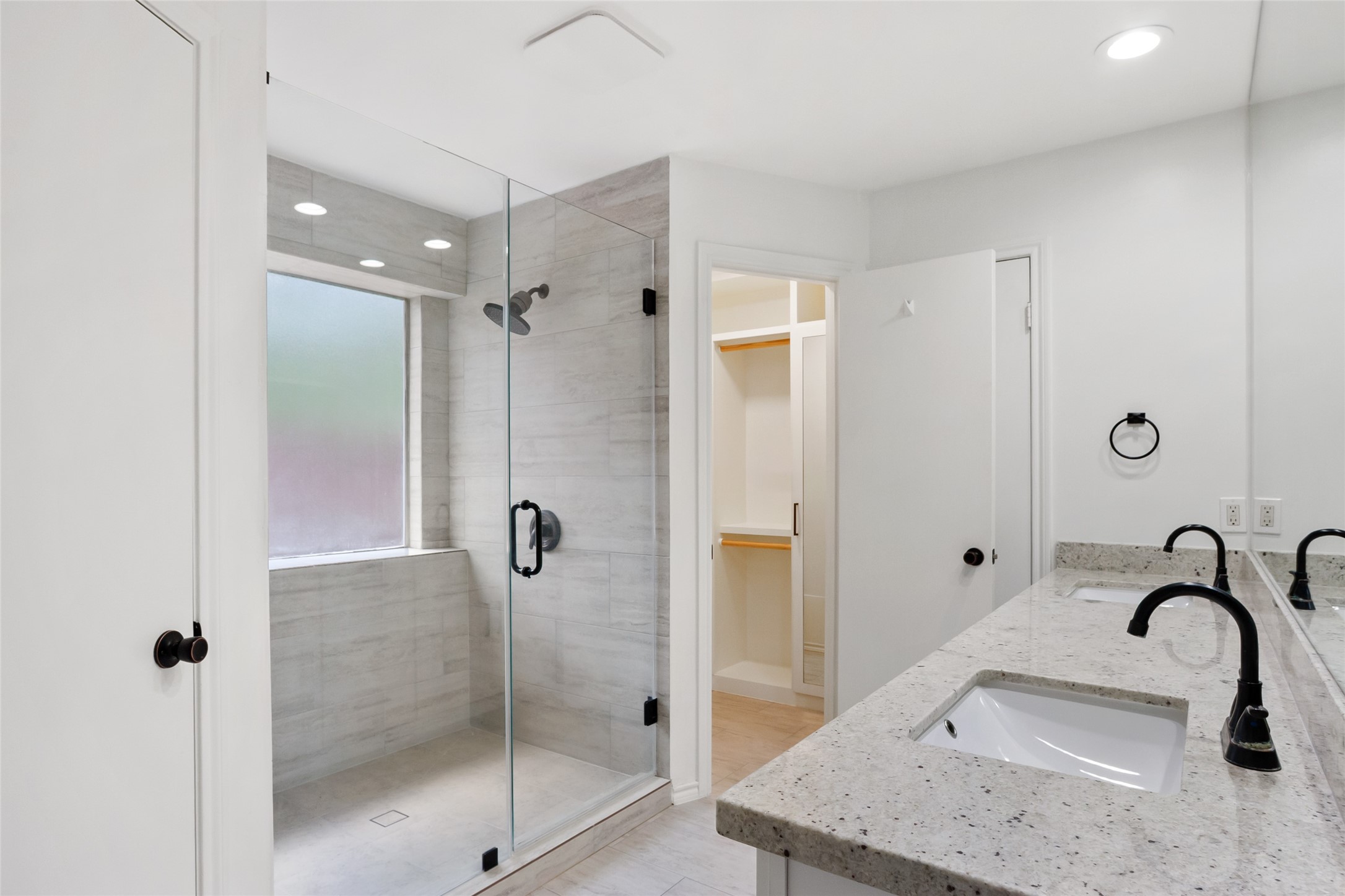 The Woodlands, Texas, 77381, United States, 3 Bedrooms Bedrooms, ,2 BathroomsBathrooms,Residential,For Sale,1934198