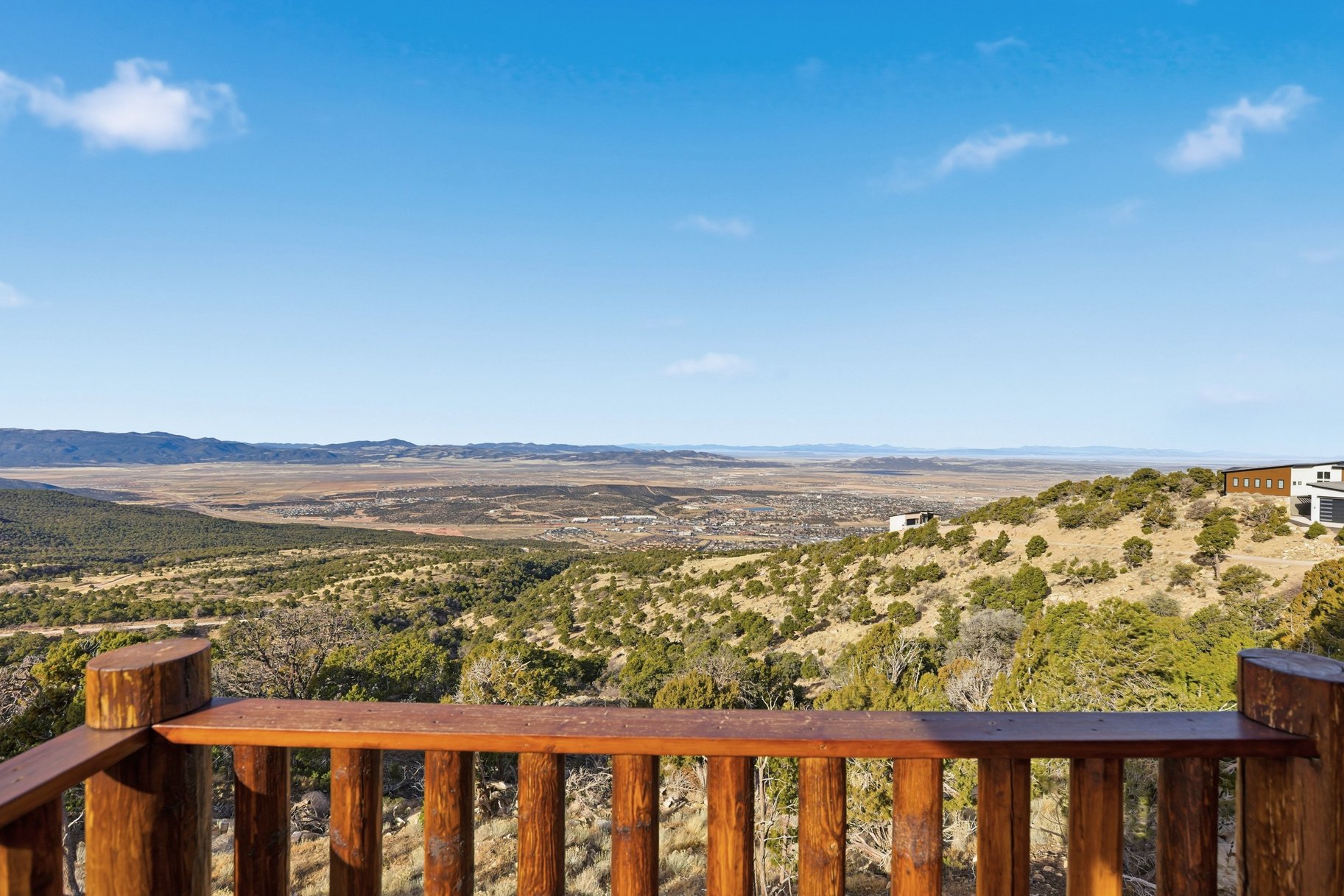  Cedar Highlands Cabin With Stunning Views - 物件實景
