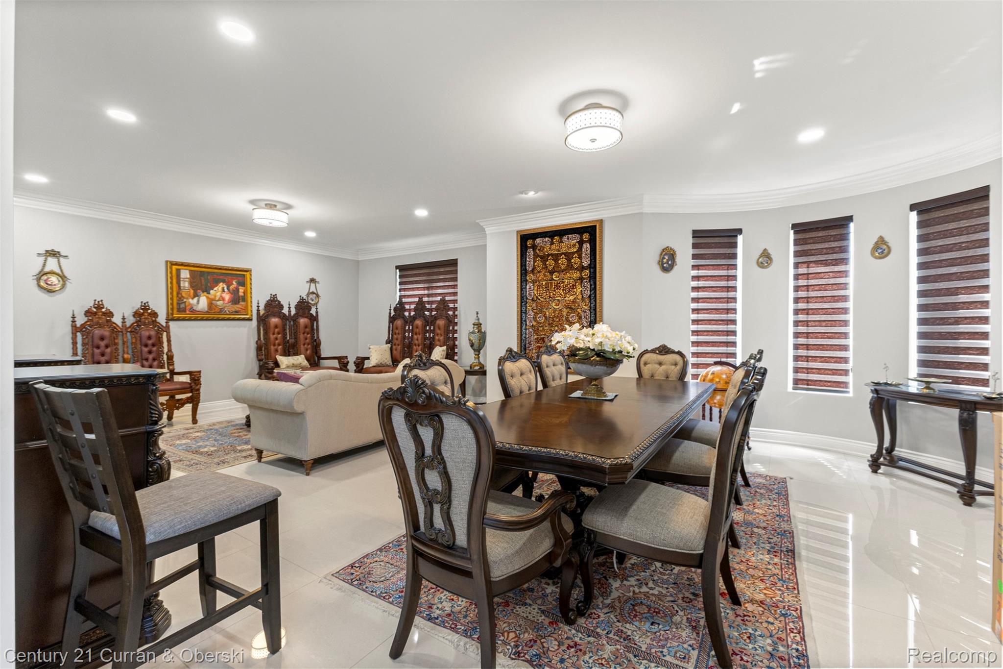 Dearborn Heights, Michigan, 48127, United States, 4 Bedrooms Bedrooms, ,5 BathroomsBathrooms,Residential,For Sale,1974066