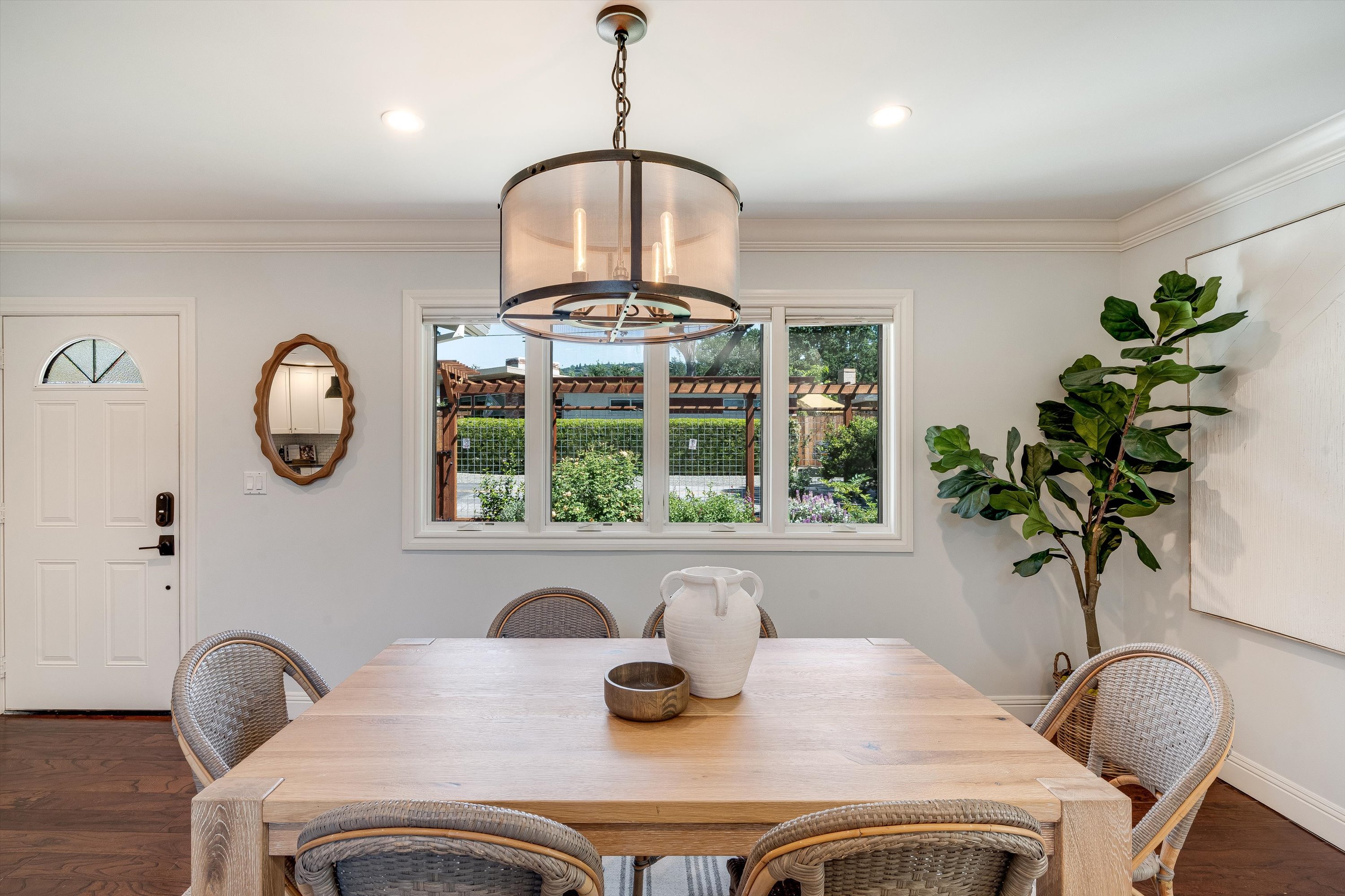  18428 4th  Avenue - 物件實景