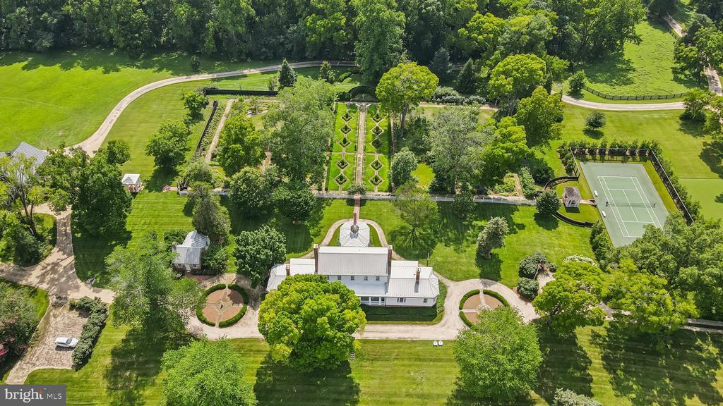 Rappahannock Academy, Virginia, 22538, United States, 4 Bedrooms Bedrooms, ,5 BathroomsBathrooms,Residential,For Sale,1917132