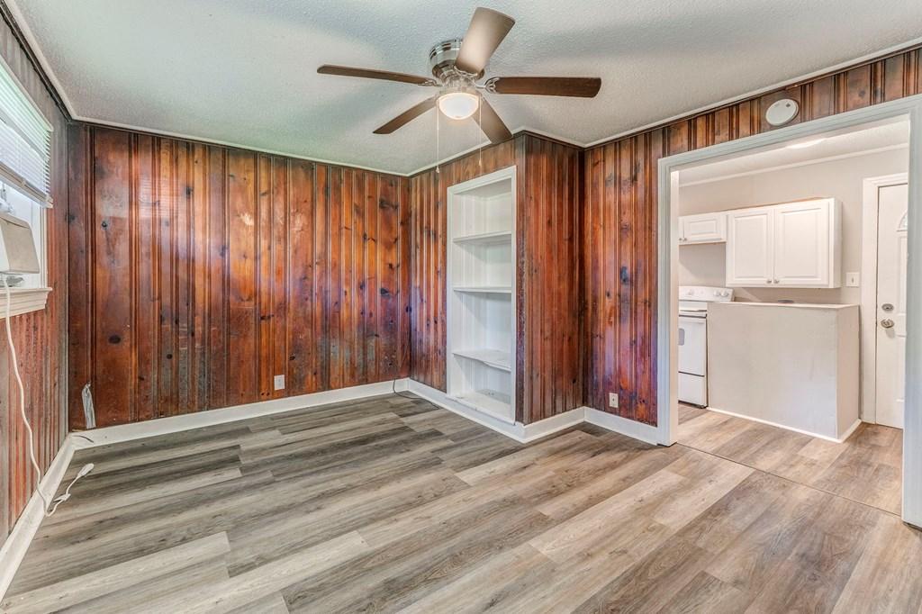 DALTON, Georgia, 30721, United States, 16 Bedrooms Bedrooms, ,12 BathroomsBathrooms,Residential,For Sale,1949791