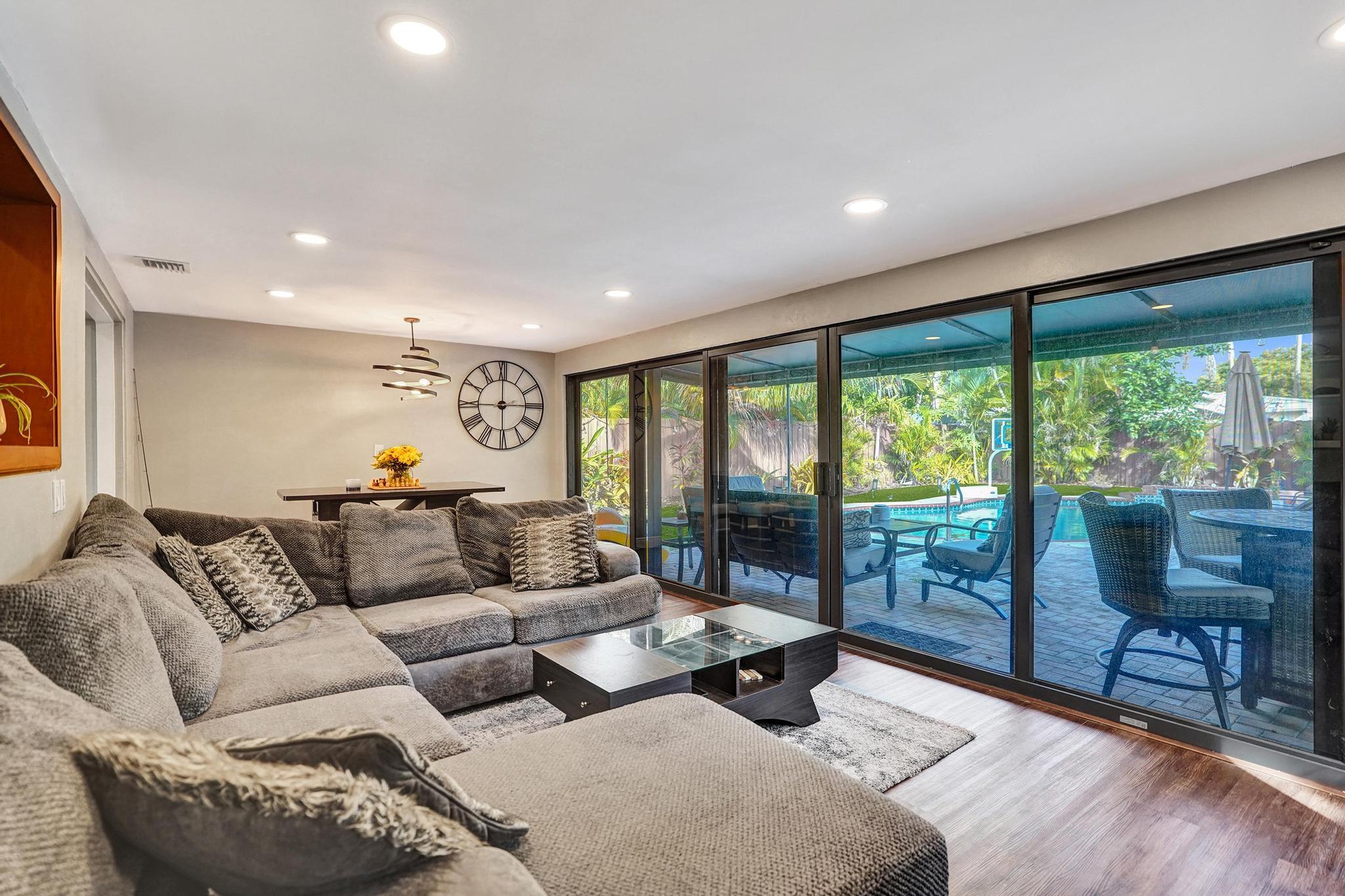 Fort Lauderdale, Florida, 33305, United States, 3 Bedrooms Bedrooms, ,2 BathroomsBathrooms,Residential,For Sale,2027542