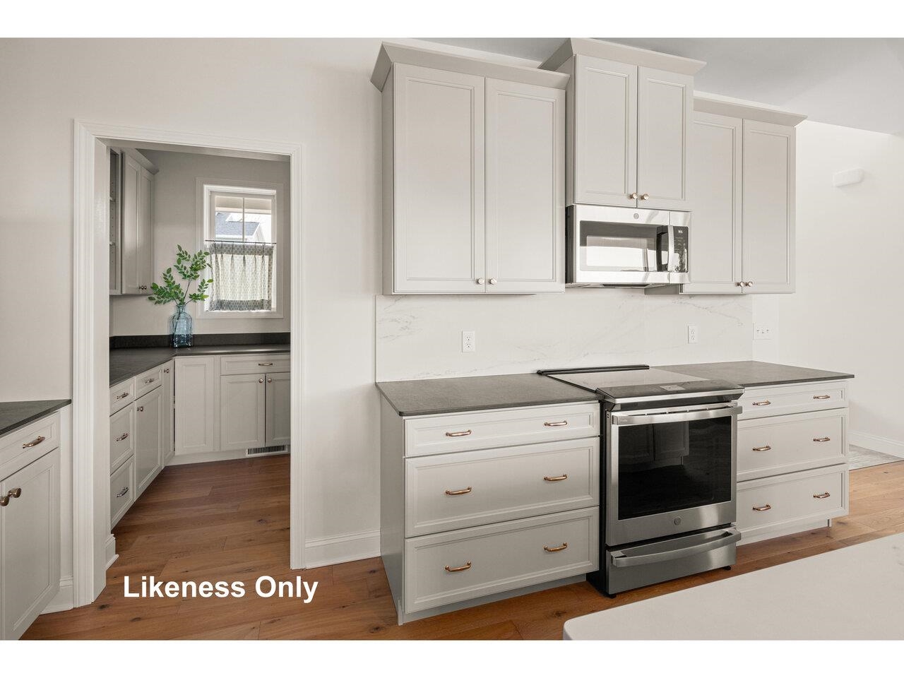 South Burlington, Vermont, 05403, United States, 3 Bedrooms Bedrooms, ,2 BathroomsBathrooms,Residential,For Sale,2003421