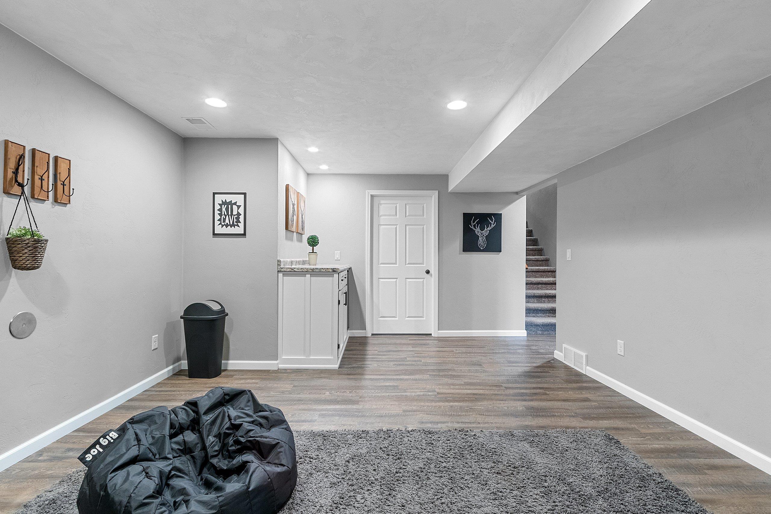 APPLETON, Wisconsin, 54913, United States, 4 Bedrooms Bedrooms, ,3 BathroomsBathrooms,Residential,For Sale,1960996