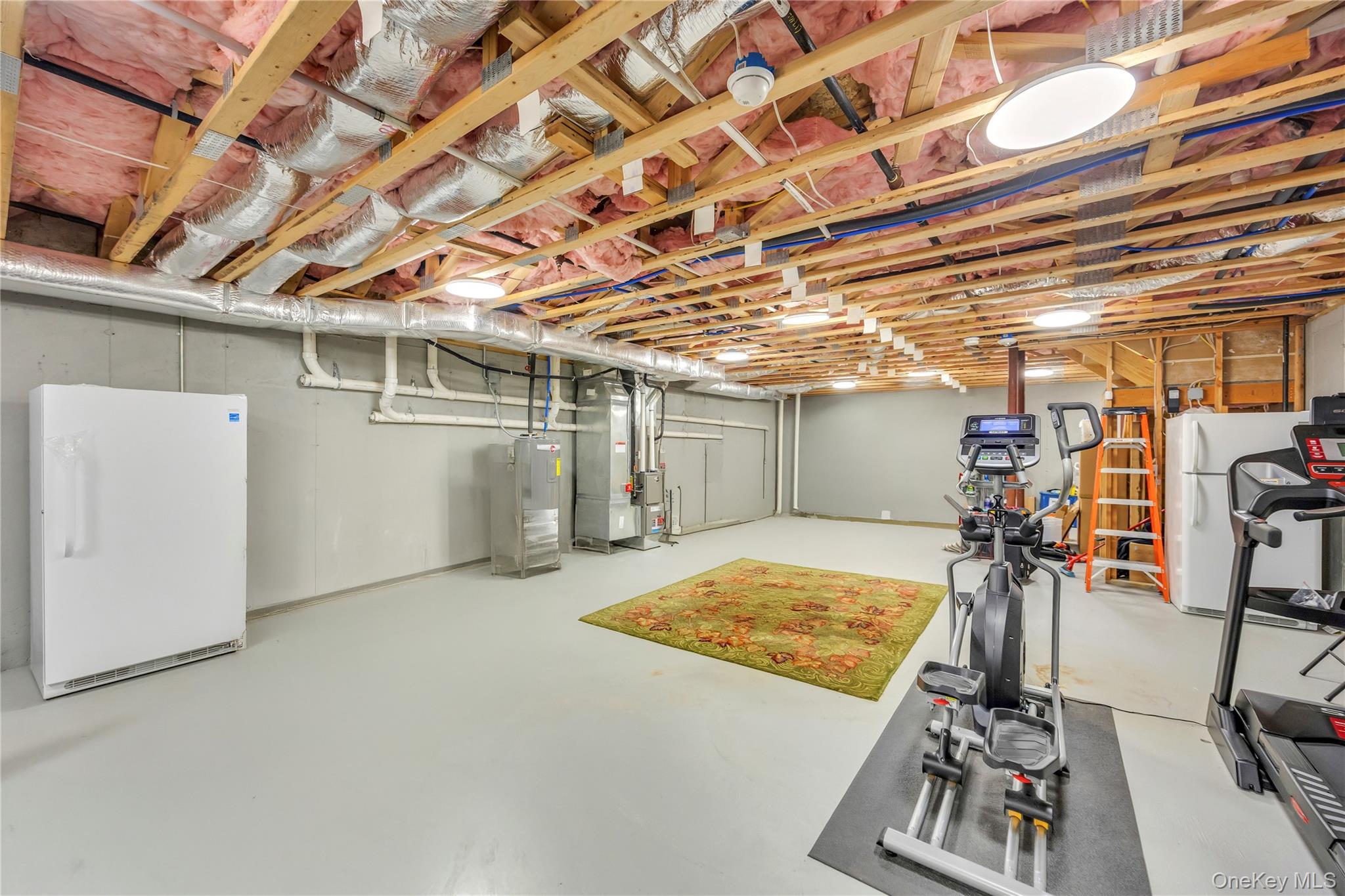 Central Islip, New York, 11722, United States, 2 Bedrooms Bedrooms, ,2 BathroomsBathrooms,Residential,For Sale,1991453