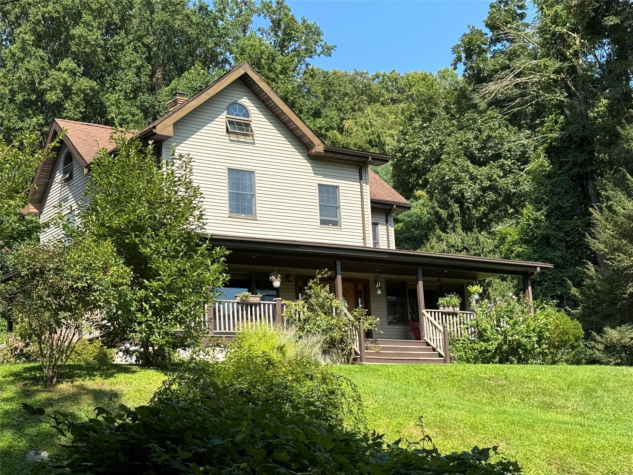 Ossining, New York, 10562, United States, 3 Bedrooms Bedrooms, ,2 BathroomsBathrooms,Residential,For Sale,1847273