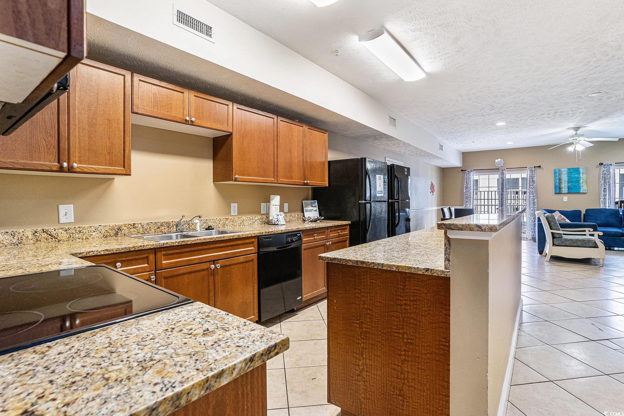 Myrtle Beach, South Carolina, 29577, United States, 6 Bedrooms Bedrooms, ,5 BathroomsBathrooms,Residential,For Sale,1862058