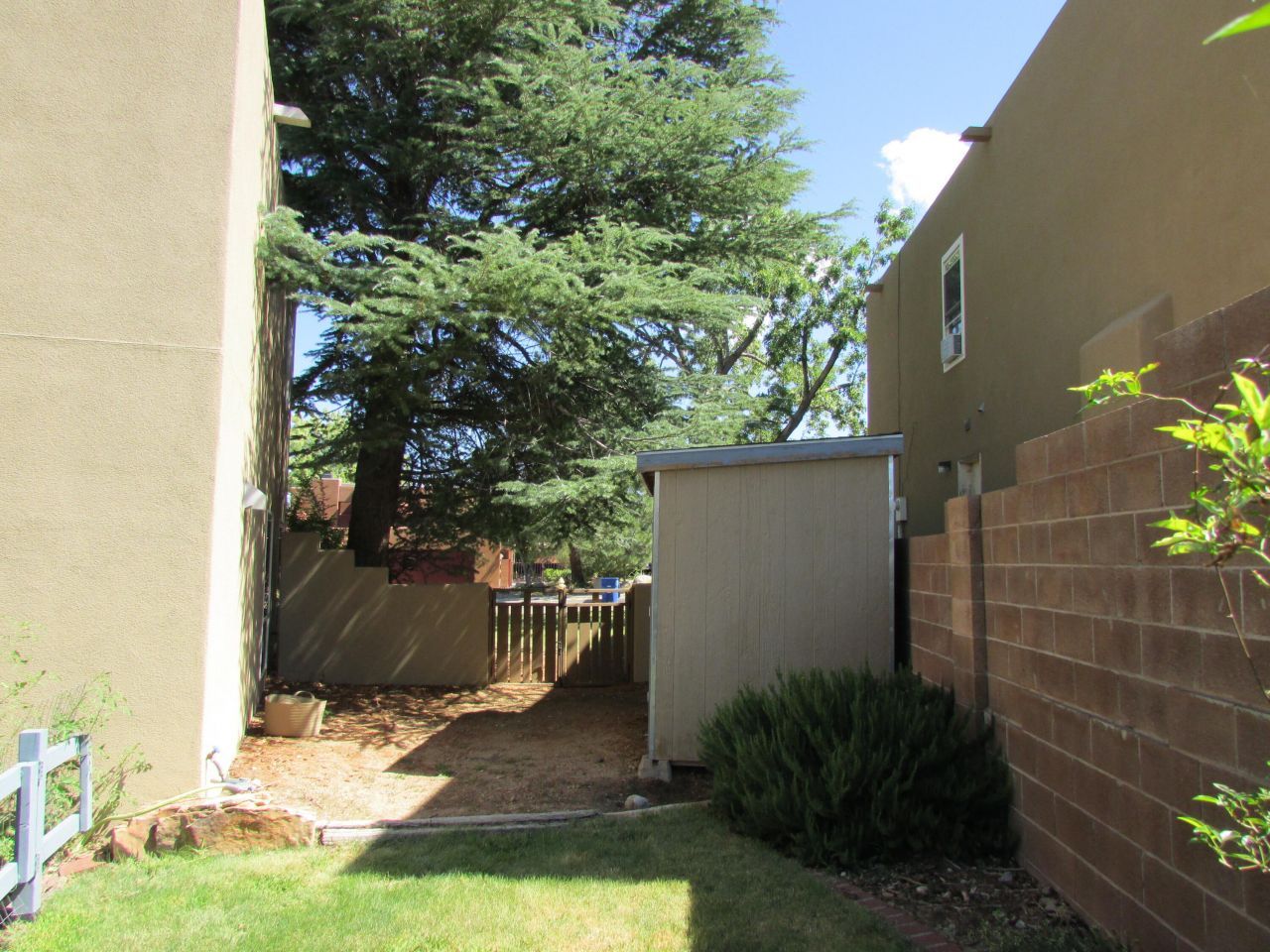 Albuquerque, New Mexico, 87111, United States, 4 Bedrooms Bedrooms, ,3 BathroomsBathrooms,Residential,For Sale,1919605