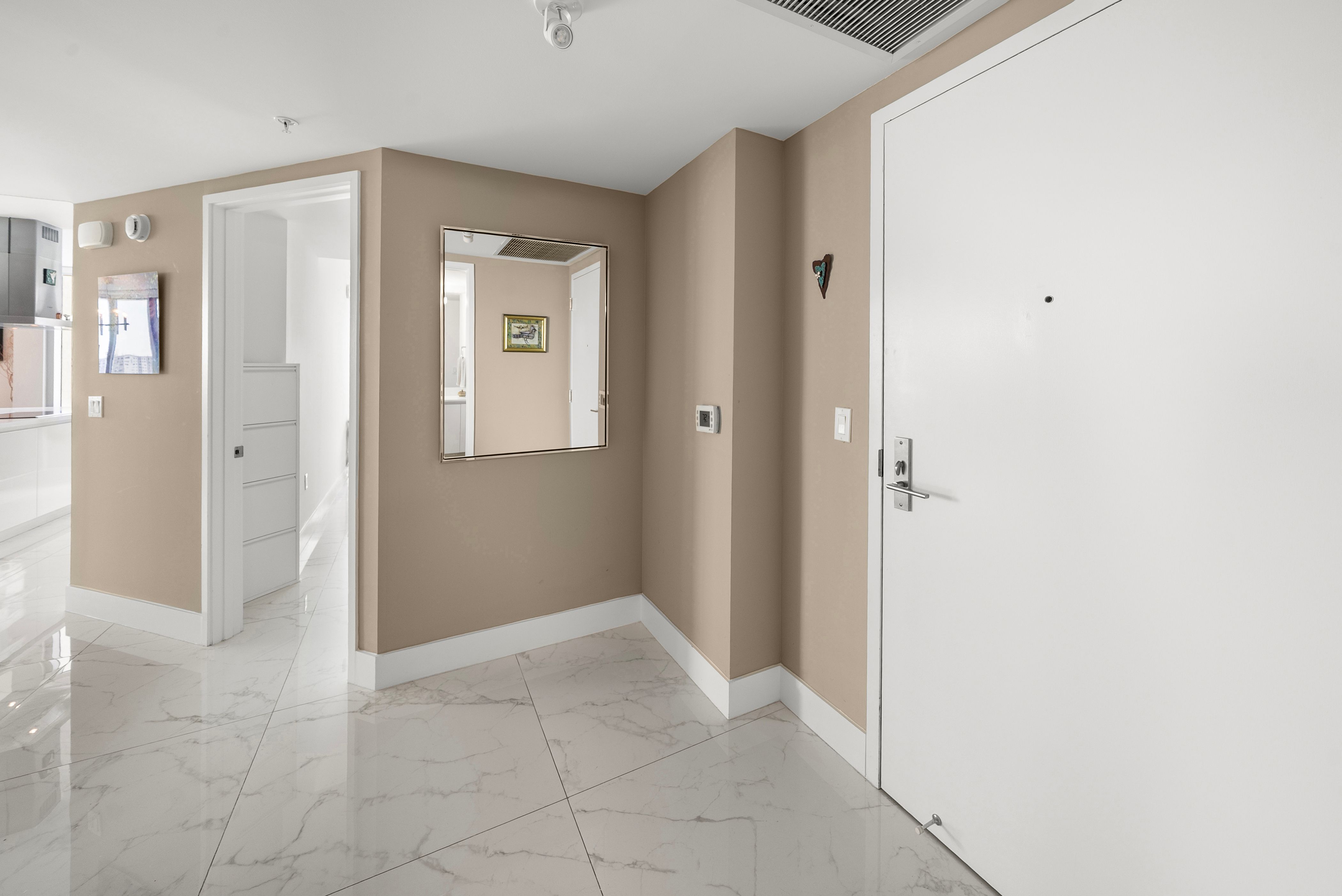  300 Sunny Isles Blvd, Sunny Isles Beach, FL, 33160 - 物件實景