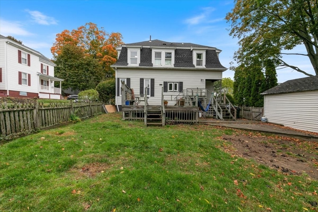 Amesbury, Massachusetts, 01913, United States, 4 Bedrooms Bedrooms, ,2 BathroomsBathrooms,Residential,For Sale,1974593