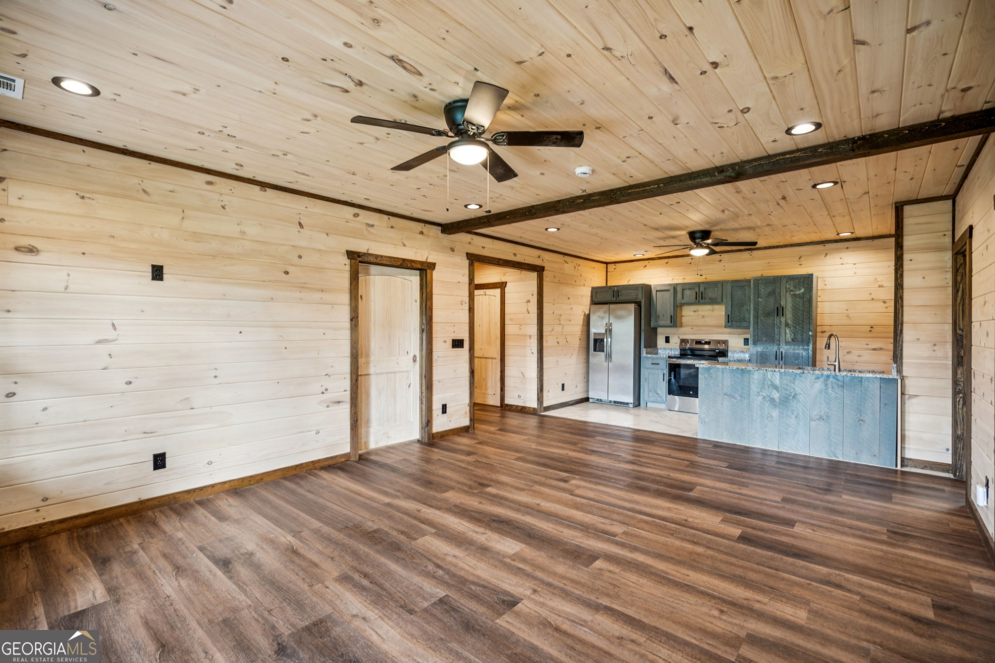 Morganton, Georgia, 30560, United States, 4 Bedrooms Bedrooms, ,3 BathroomsBathrooms,Residential,For Sale,1926928