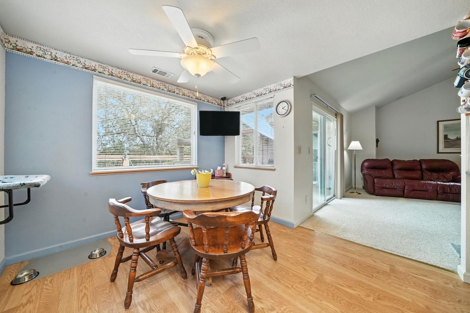 Wallace, California, 95254, United States, 4 Bedrooms Bedrooms, ,3 BathroomsBathrooms,Residential,For Sale,1976011