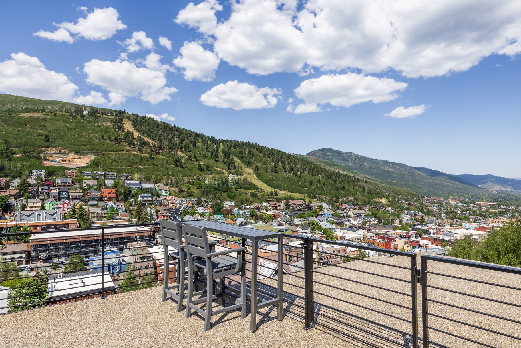  Mountain Modern Masterpiece with Sweeping Old Town and Ski Area Views - 物件實景