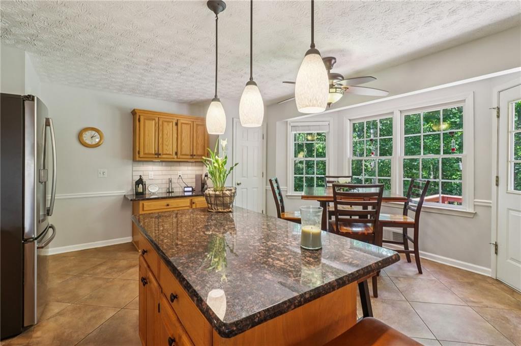 Flowery Branch, Georgia, 30542, United States, 4 Bedrooms Bedrooms, ,3 BathroomsBathrooms,Residential,For Sale,1923417