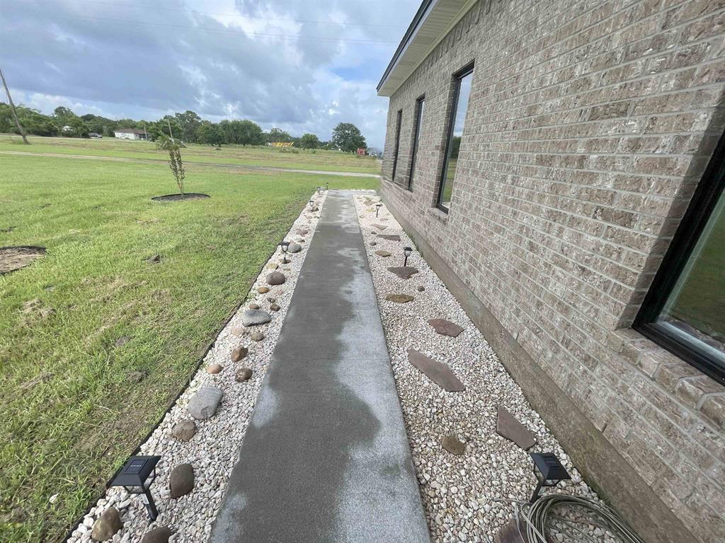 Winnie, Texas, 77665, United States, 4 Bedrooms Bedrooms, ,4 BathroomsBathrooms,Residential,For Sale,1918709