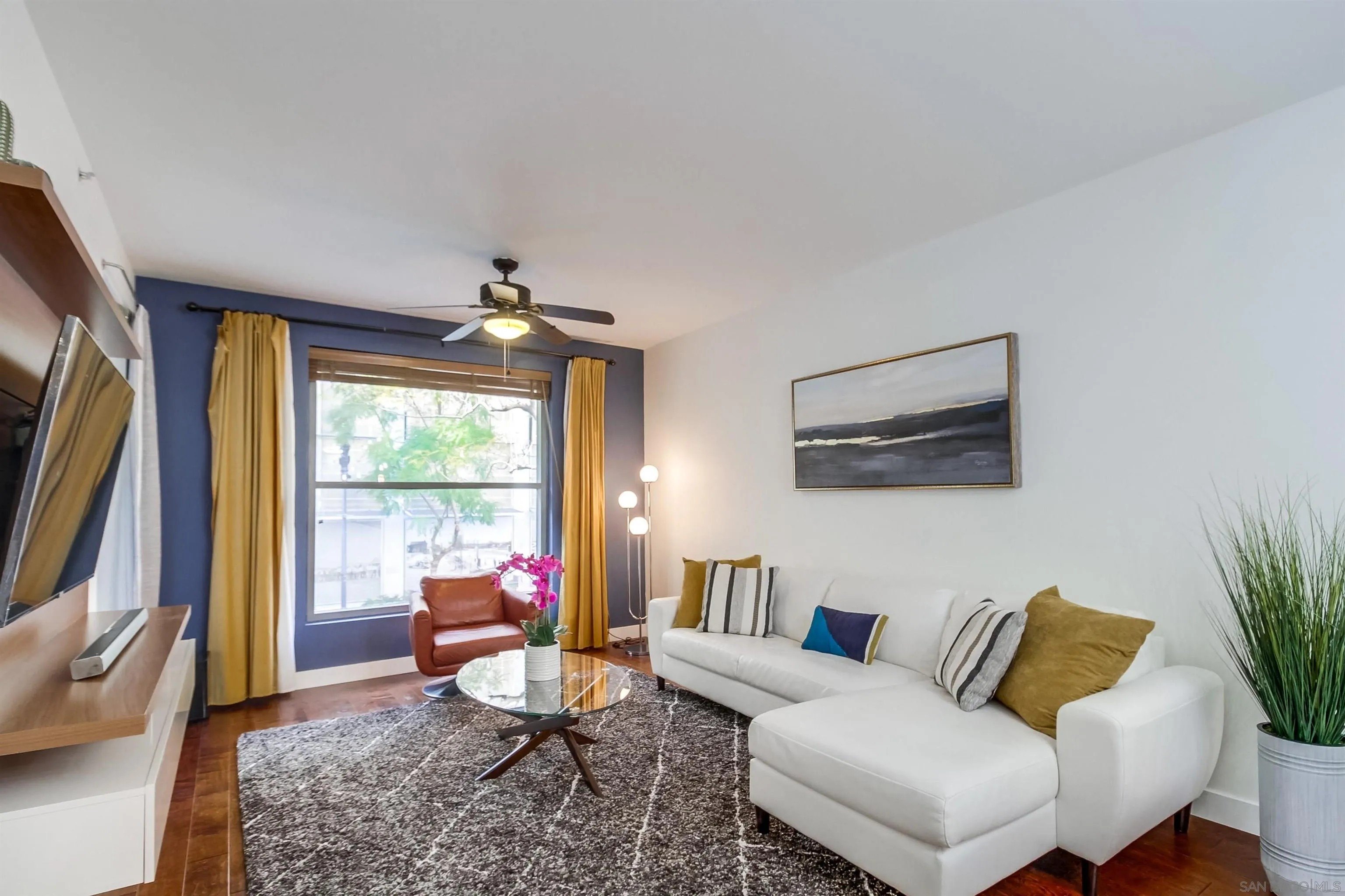 San Diego, California, 92101, United States, 1 Bedroom Bedrooms, ,1 BathroomBathrooms,Residential,For Sale,1962496