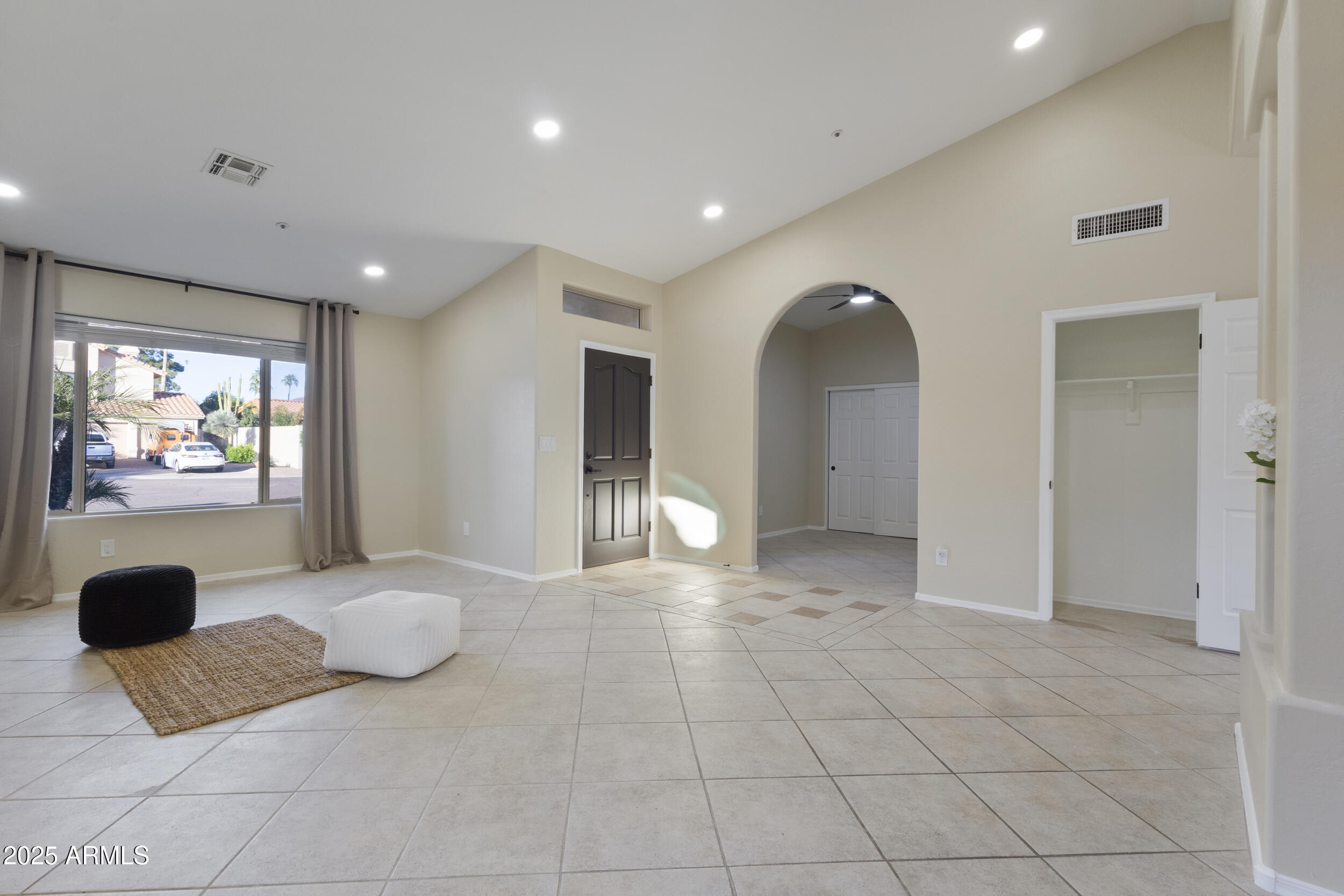 Scottsdale, Arizona, 85260, United States, 4 Bedrooms Bedrooms, ,2 BathroomsBathrooms,Residential,For Sale,1990933