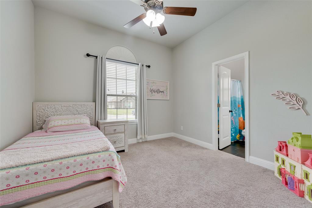 1988 Harvest Lane, Josephine, Texas, 75173, United States, 5 Bedrooms Bedrooms, ,3 BathroomsBathrooms,Residential,For Sale,1988 Harvest Lane,1588721