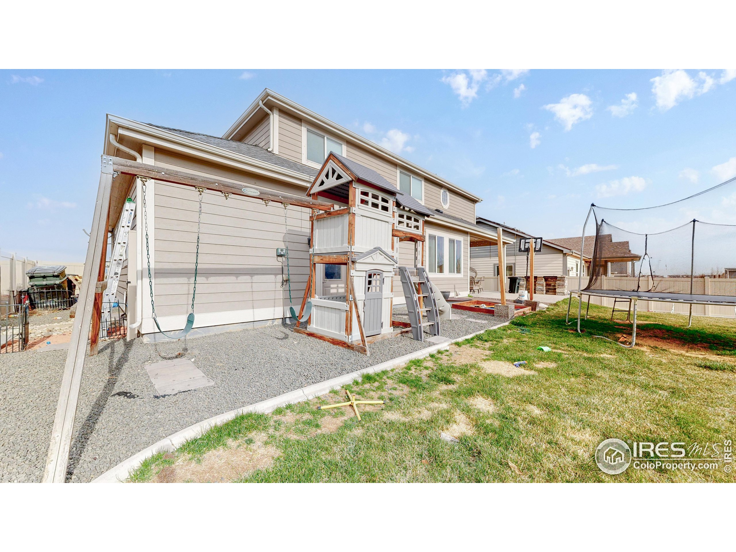 Greeley, Colorado, 80634, United States, 6 Bedrooms Bedrooms, ,3 BathroomsBathrooms,Residential,For Sale,1805378