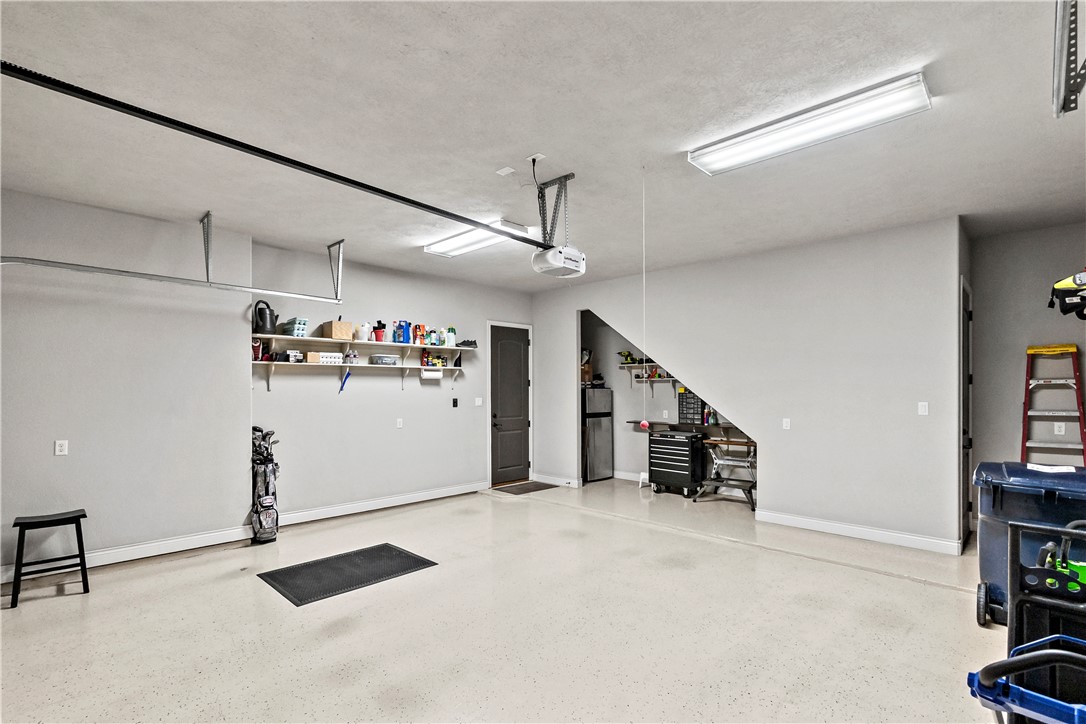 College Station, Texas, 77845, United States, 3 Bedrooms Bedrooms, ,3 BathroomsBathrooms,Residential,For Sale,1940583