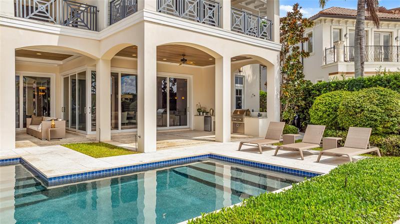 Lighthouse Point, Florida, 33064, United States, 7 Bedrooms Bedrooms, ,9 BathroomsBathrooms,Residential,For Sale,1949453
