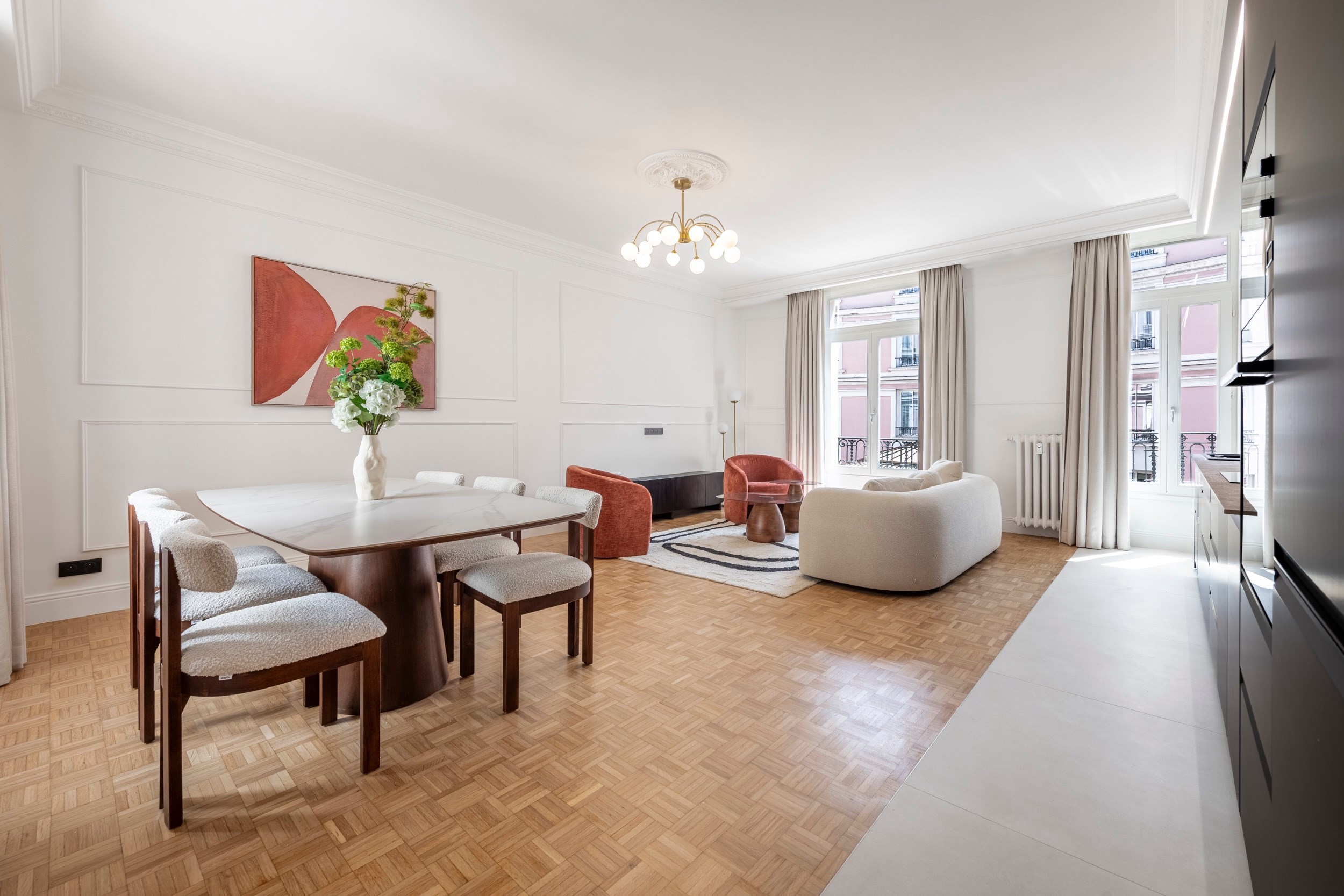  Negresco Residence, Luxuriously renovated two bedroom apartment. - 物件實景