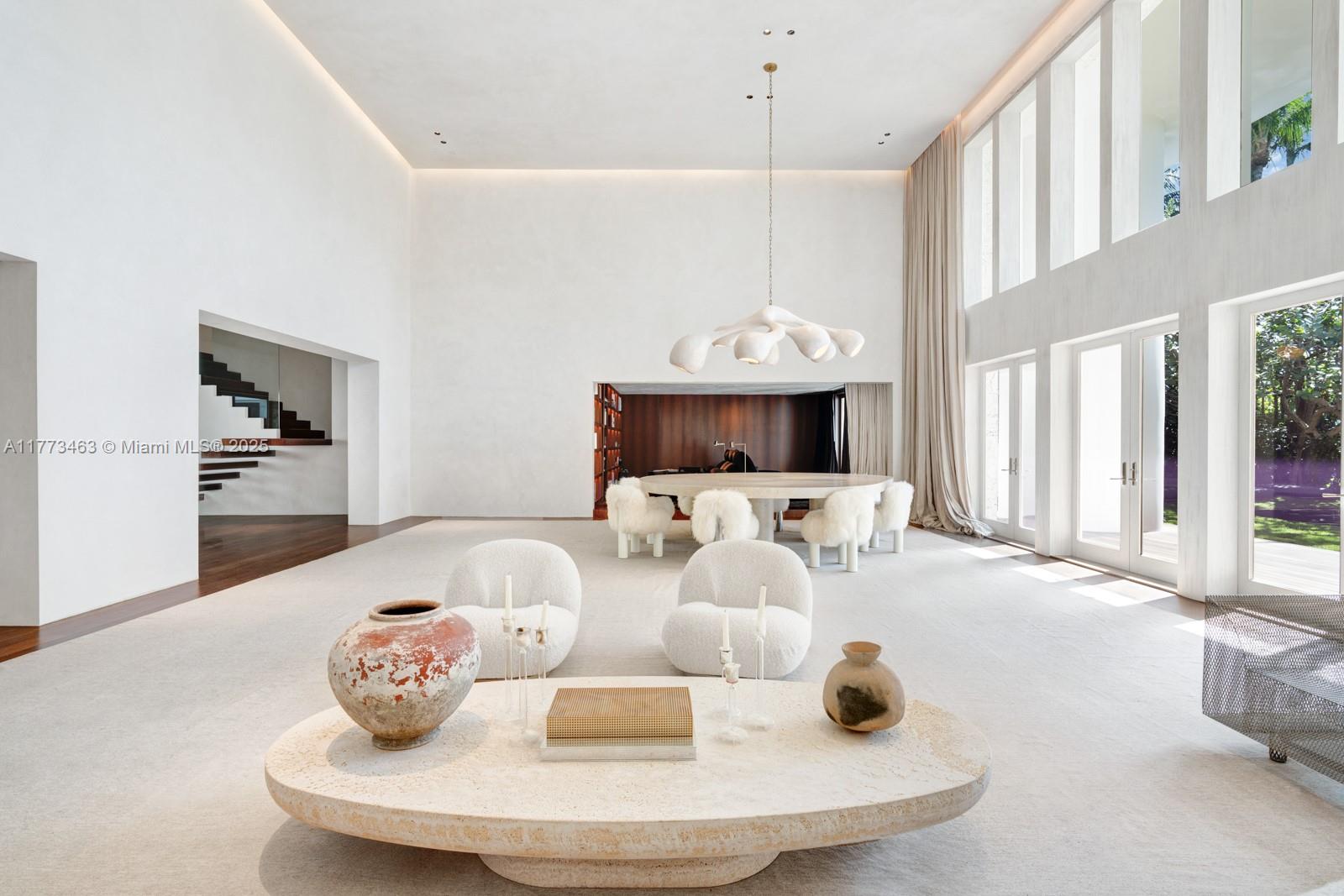Miami Beach, Florida, 33140, United States, 6 Bedrooms Bedrooms, ,7 BathroomsBathrooms,Residential,For Sale,1759763