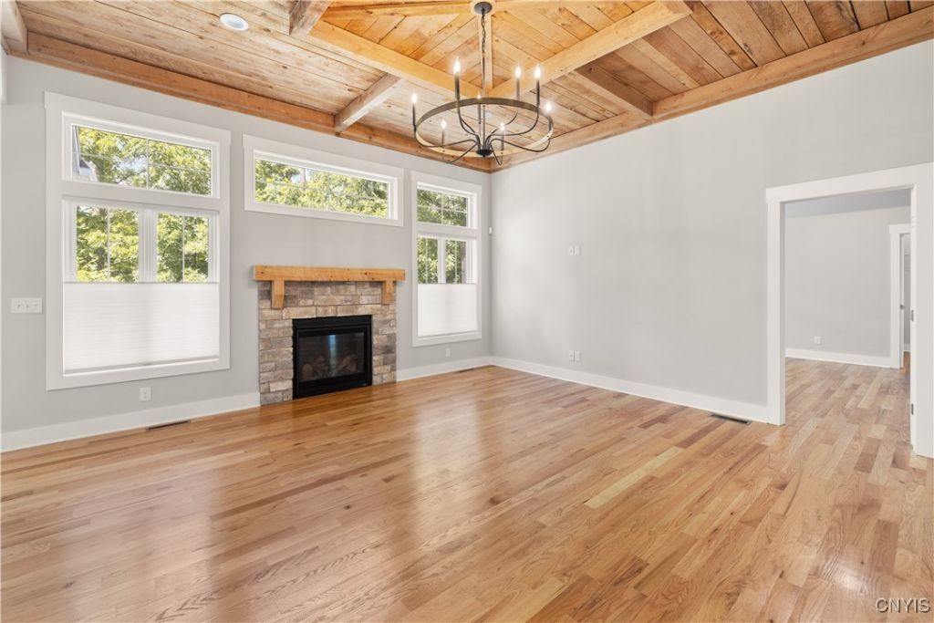 Baldwinsville, New York, 13027, United States, 3 Bedrooms Bedrooms, ,3 BathroomsBathrooms,Residential,For Sale,1933021