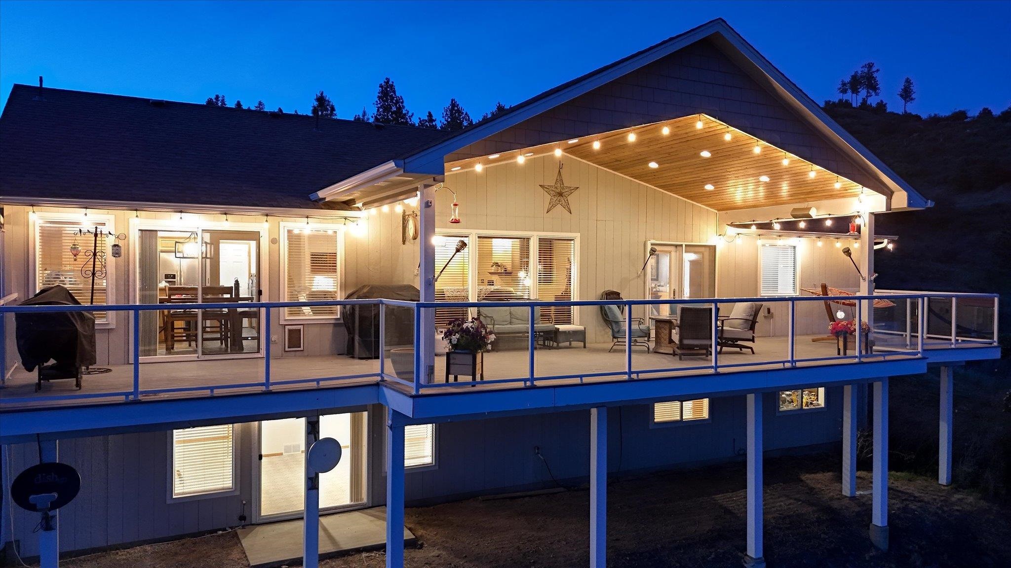 Otis Orchards, Washington, 99027, United States, 5 Bedrooms Bedrooms, ,3 BathroomsBathrooms,Residential,For Sale,1975926