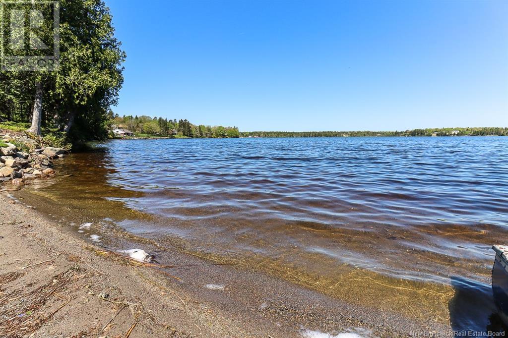 WILLOW GROVE, New Brunswick, E2S 1E9, CA, 3 Bedrooms Bedrooms, ,2 BathroomsBathrooms,Residential,For Sale,1908193