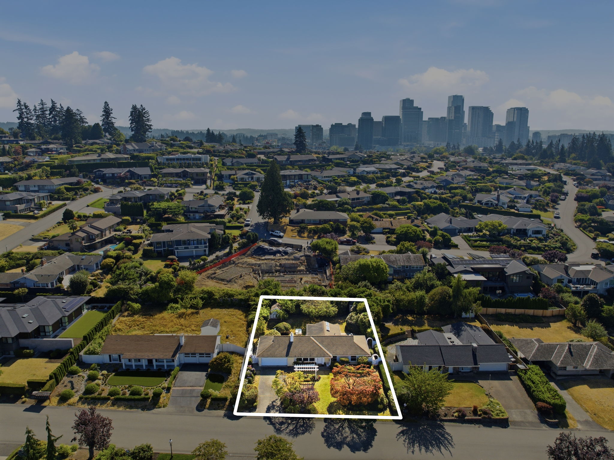  1016 Sunset Wy, Bellevue, WA 98004 - 物件實景
