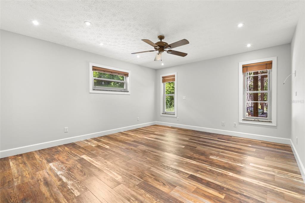 Brooksville, Florida, 34604, United States, 3 Bedrooms Bedrooms, ,3 BathroomsBathrooms,Residential,For Sale,1889711