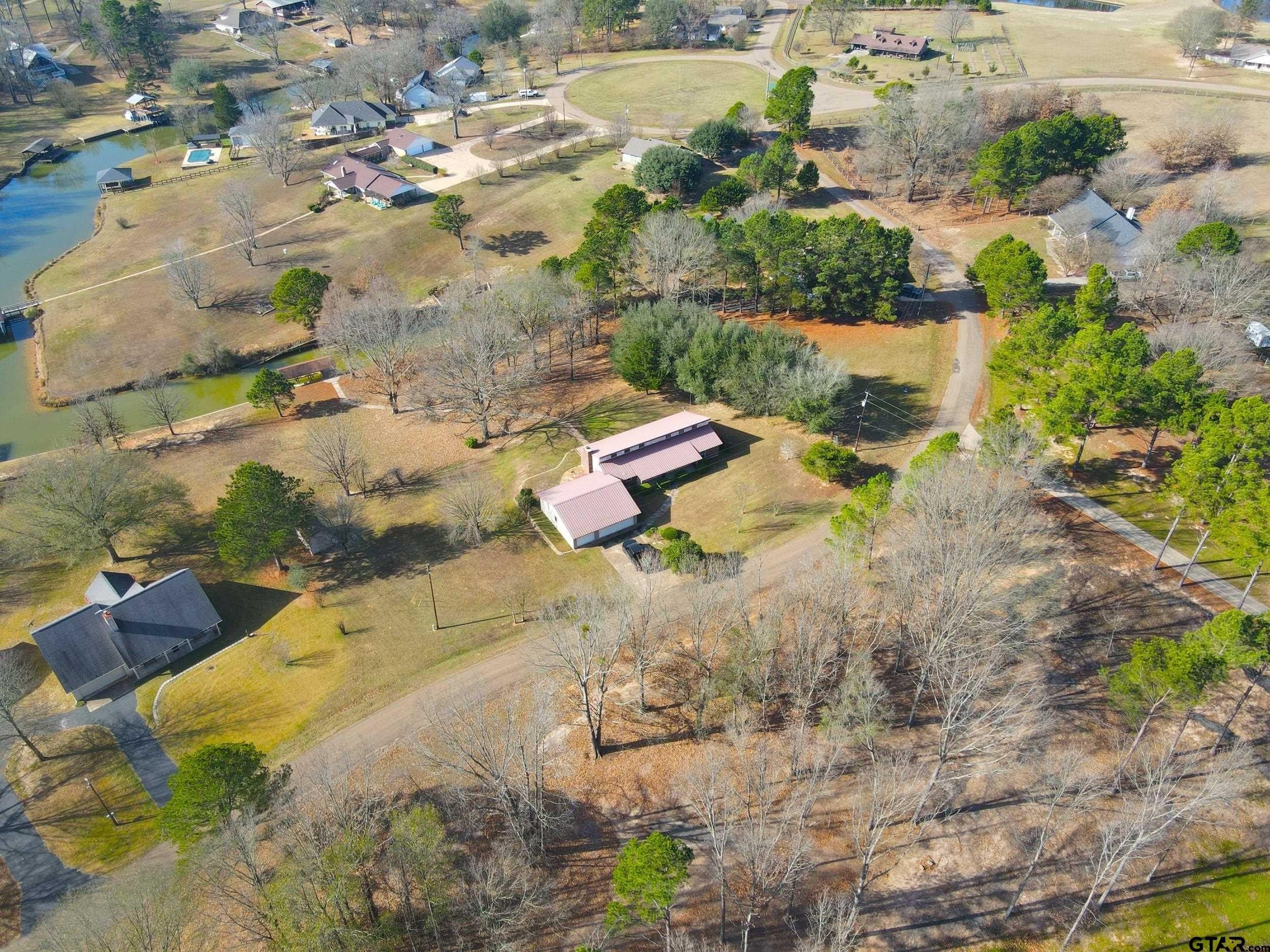 Pittsburg, Texas, 75686, United States, 3 Bedrooms Bedrooms, ,2 BathroomsBathrooms,Residential,For Sale,2008621