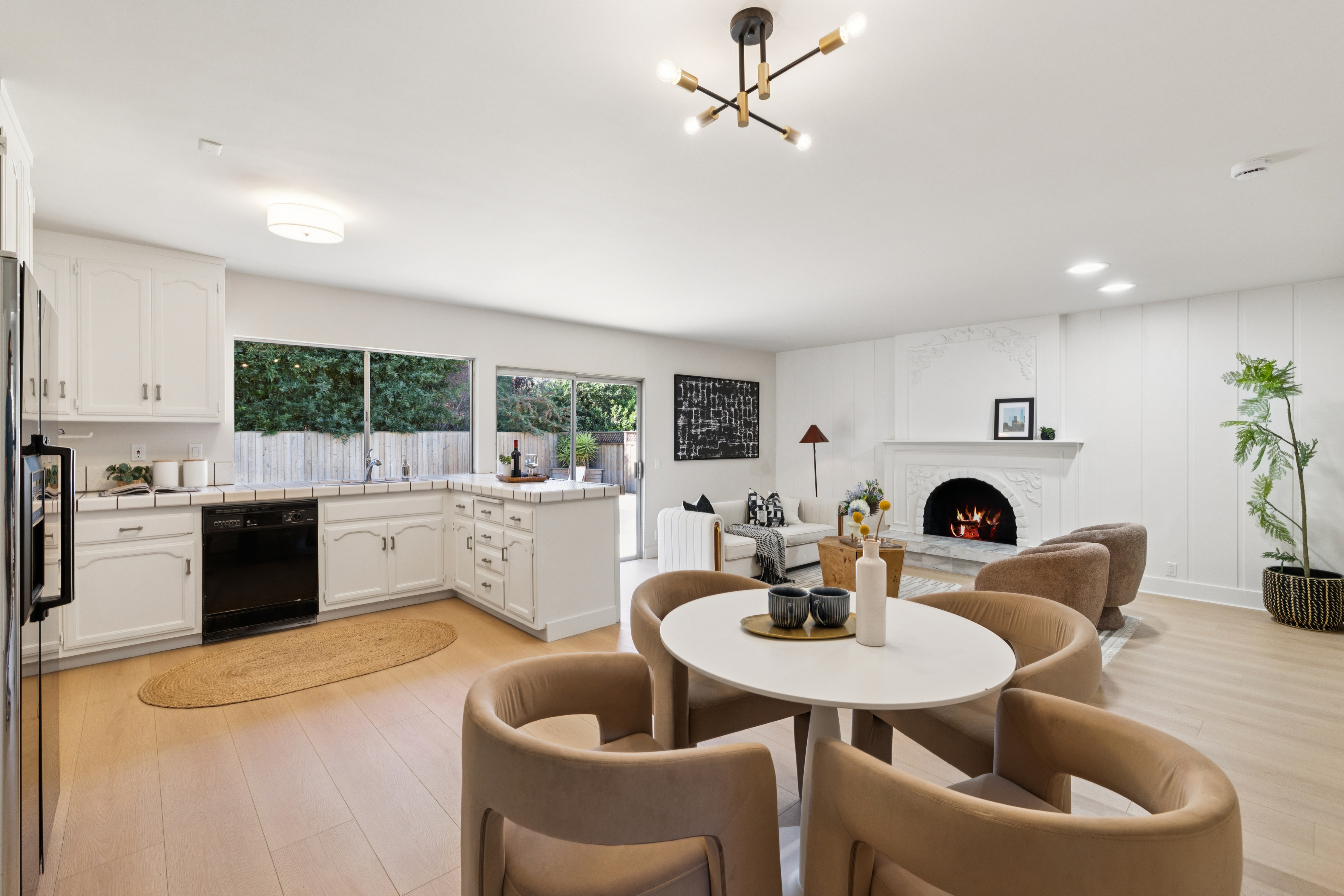  Single-Level Living in One of San Rafael’s Most Charming Pockets - 物件實景