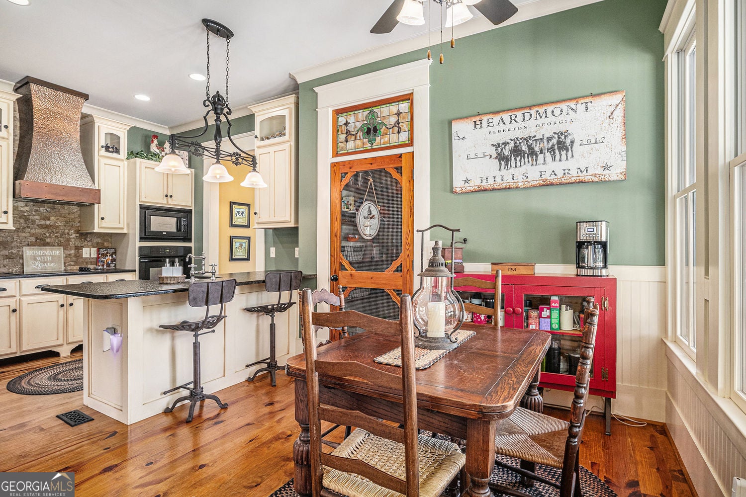 Elberton, Georgia, 30635, United States, 3 Bedrooms Bedrooms, ,4 BathroomsBathrooms,Residential,For Sale,1952014