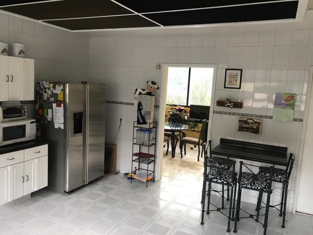 Bosque de Belen, Huixquilucan, Estado de México, 52784, Mexico, 3 Bedrooms Bedrooms, ,6 BathroomsBathrooms,Residential,For Sale,Bosque de Belen,1443528
