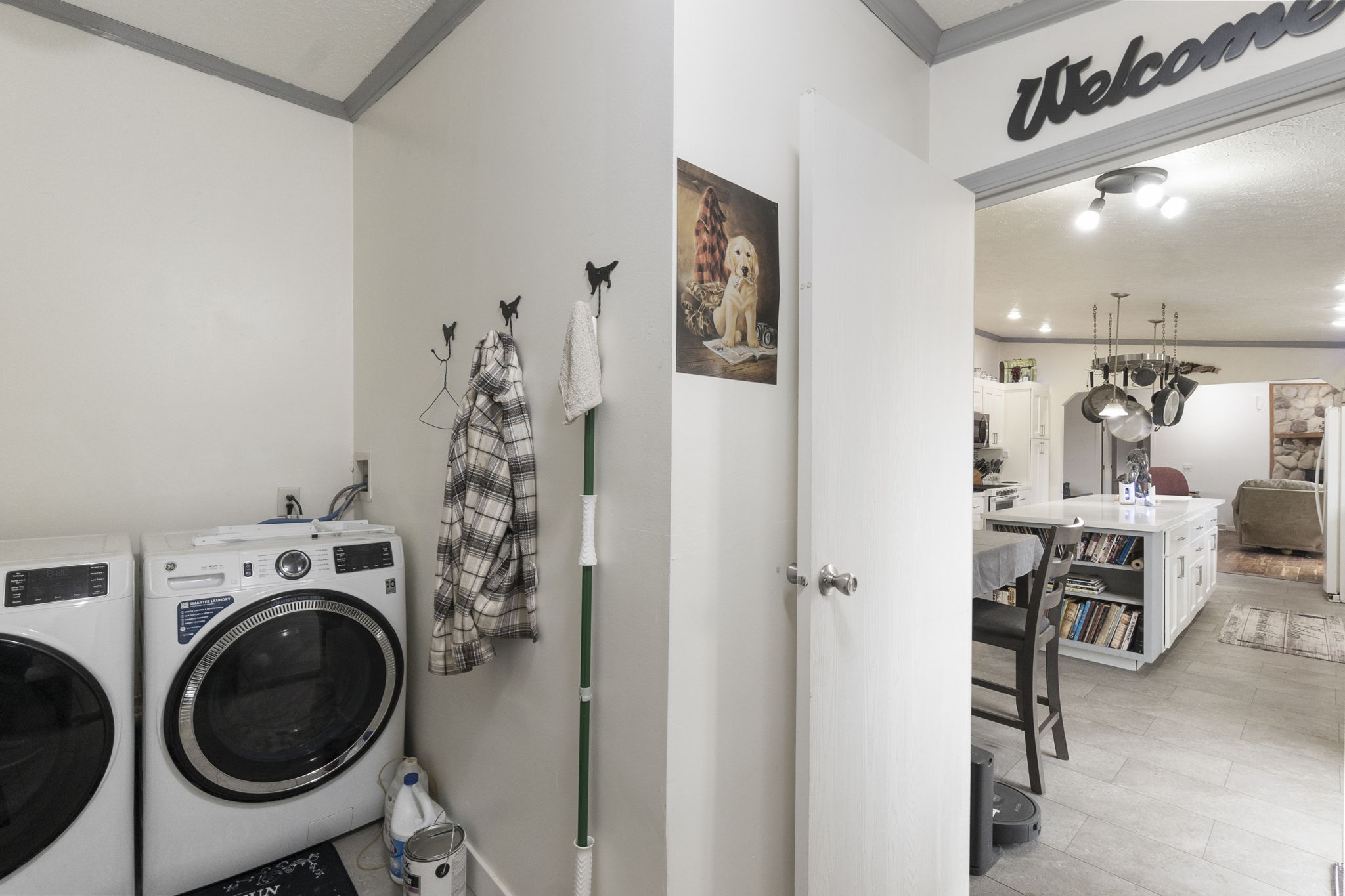 Clear Lake, Iowa, 50428, United States, 5 Bedrooms Bedrooms, ,3 BathroomsBathrooms,Residential,For Sale,1982765