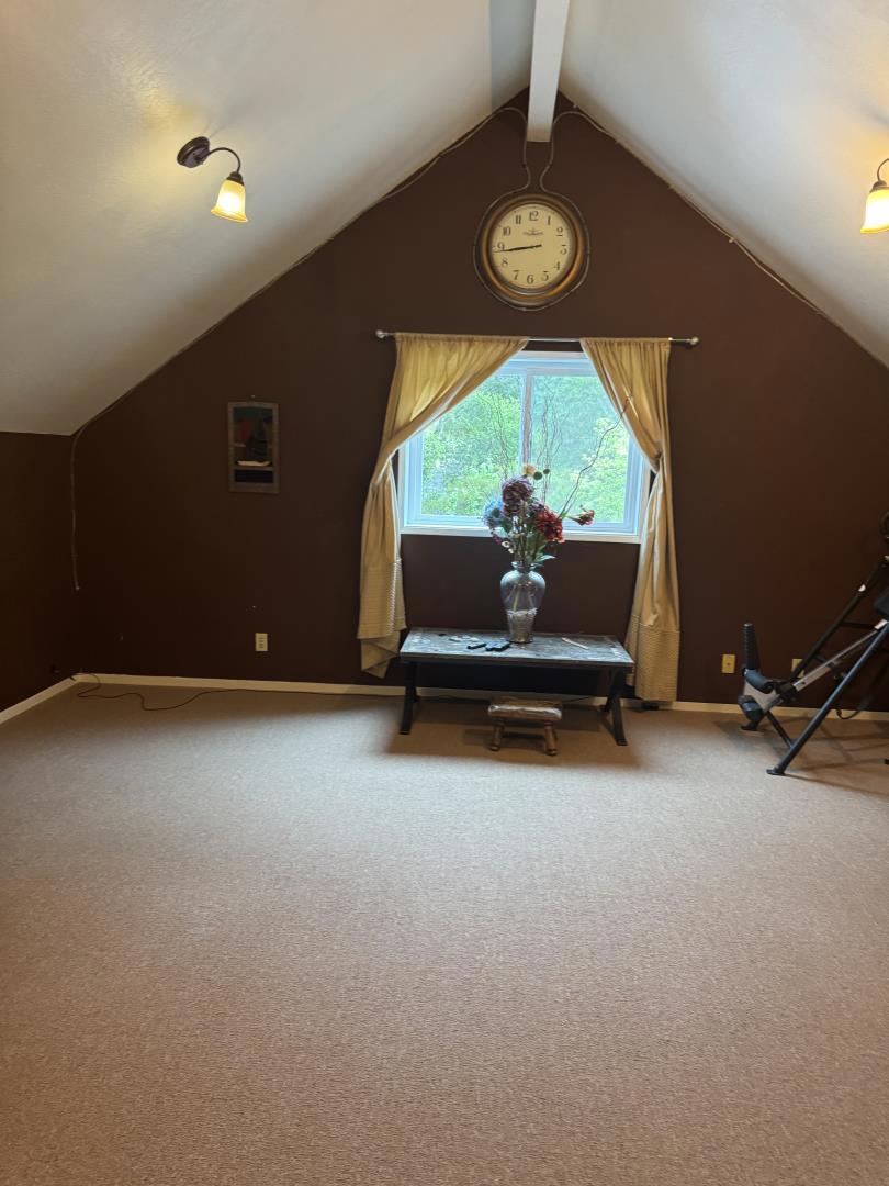Aromas, California, 95004, United States, 3 Bedrooms Bedrooms, ,3 BathroomsBathrooms,Residential,For Sale,2048722