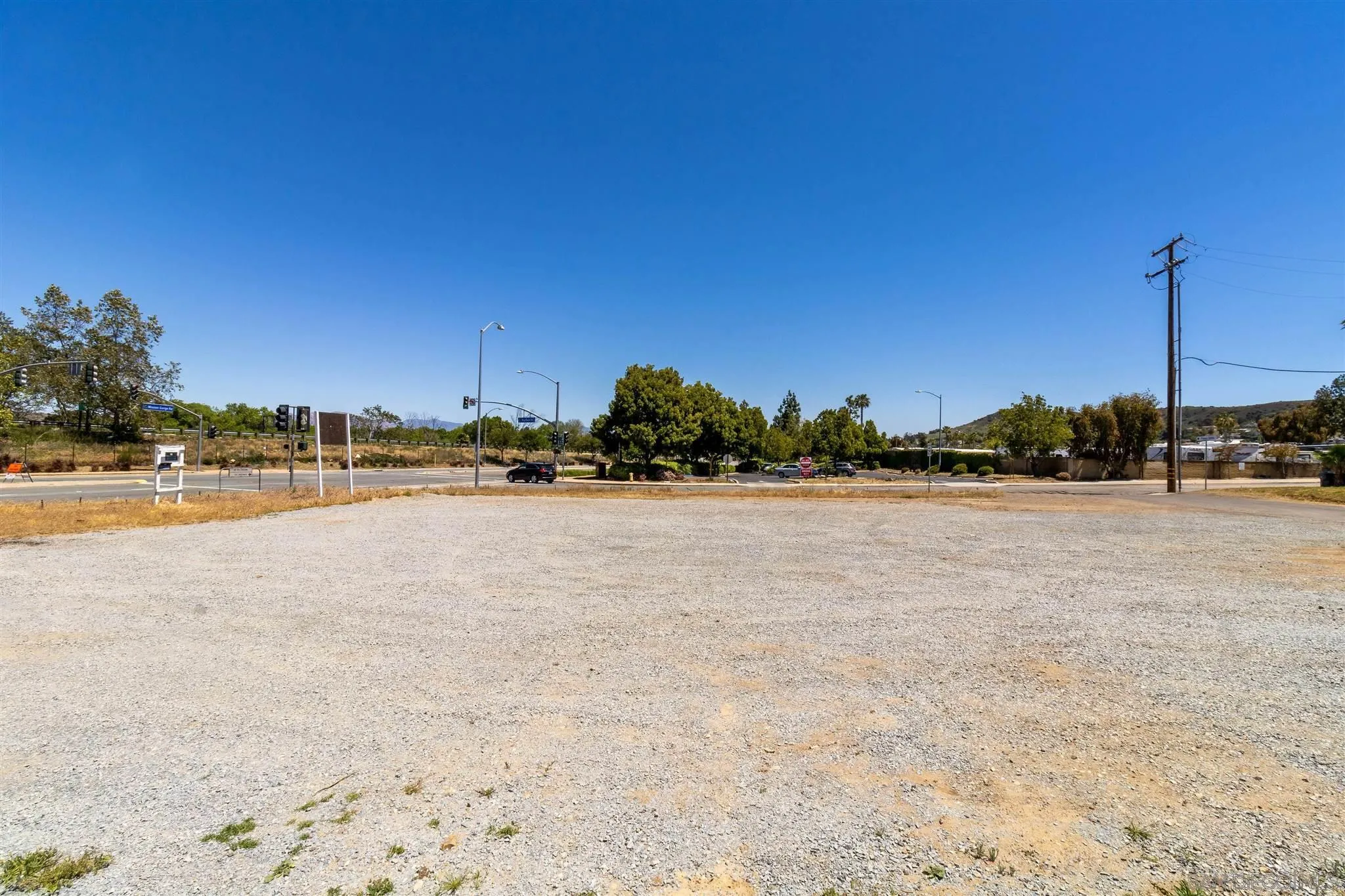 Santee, California, 92071, United States, ,Land,For Sale,1906351