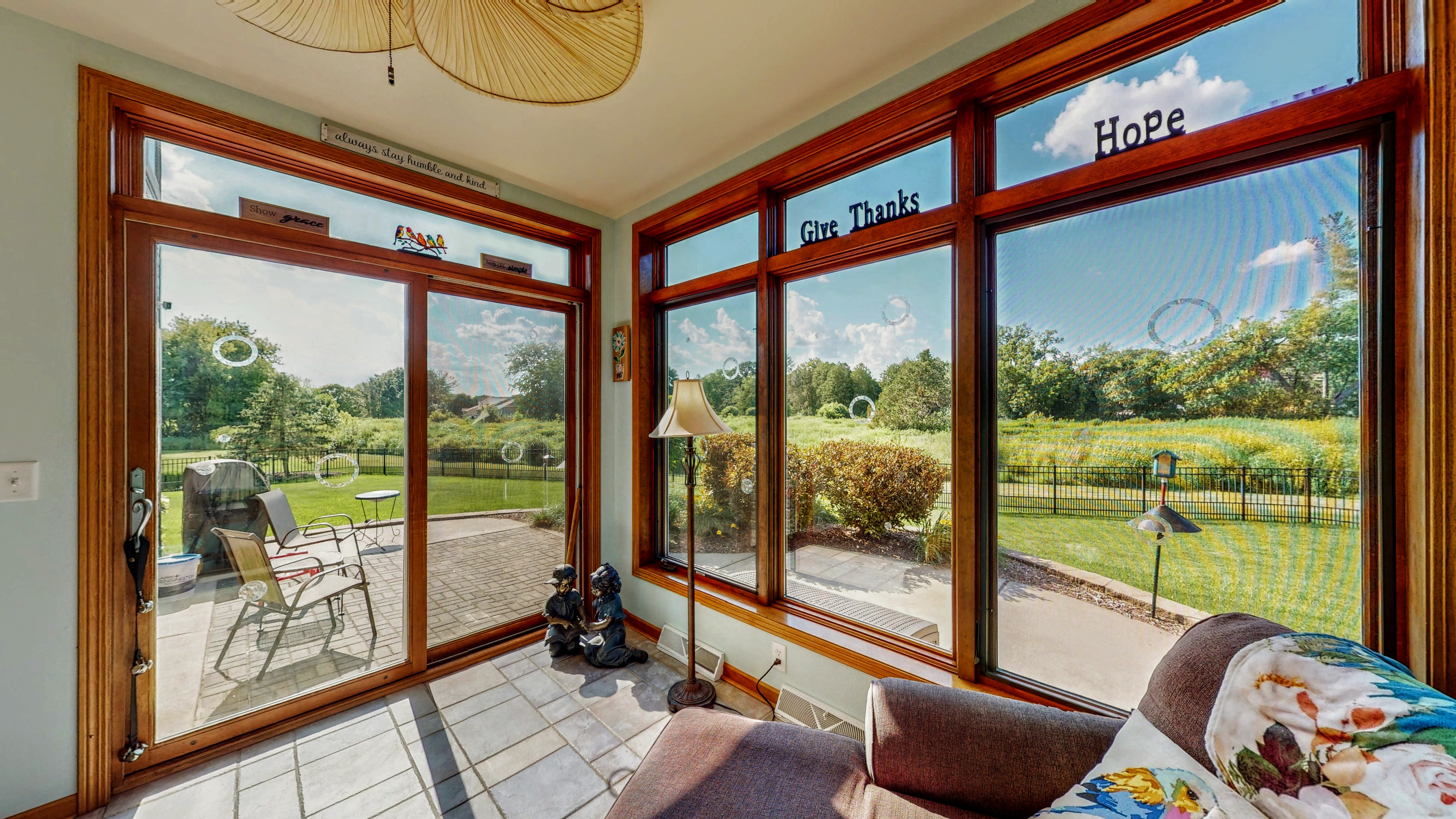 Jefferson, Wisconsin, 53549, United States, 4 Bedrooms Bedrooms, ,4 BathroomsBathrooms,Residential,For Sale,1984363