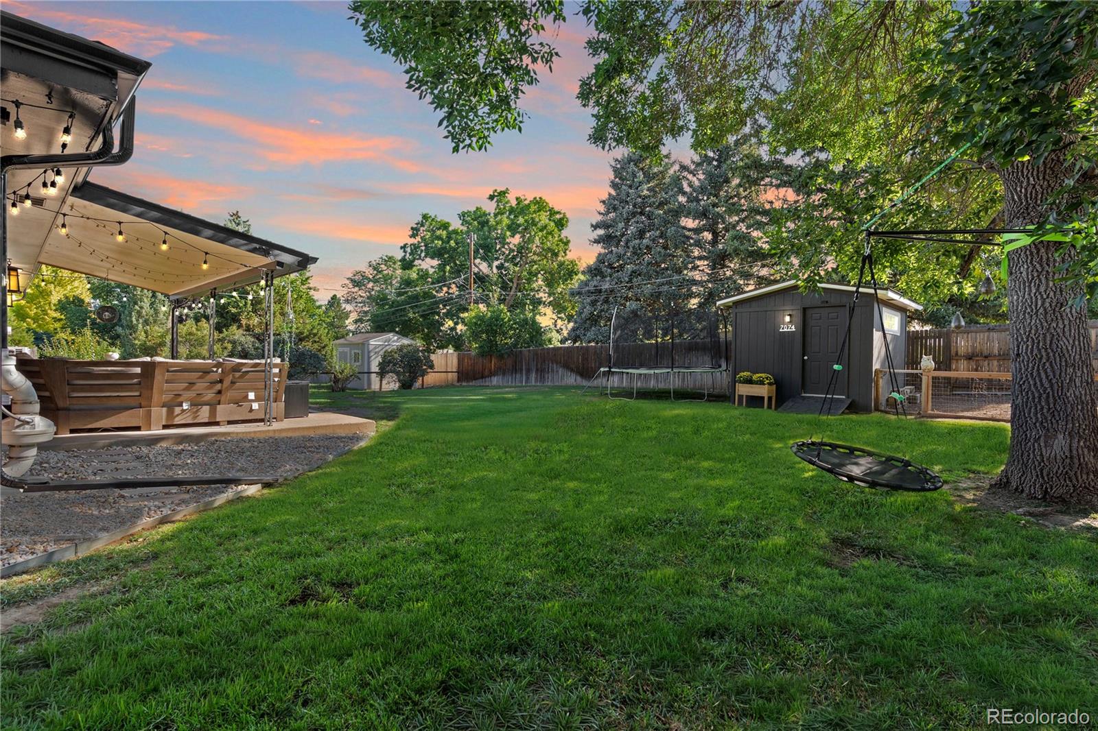Littleton, Colorado, 80120, United States, 5 Bedrooms Bedrooms, ,1 BathroomBathrooms,Residential,For Sale,1940390