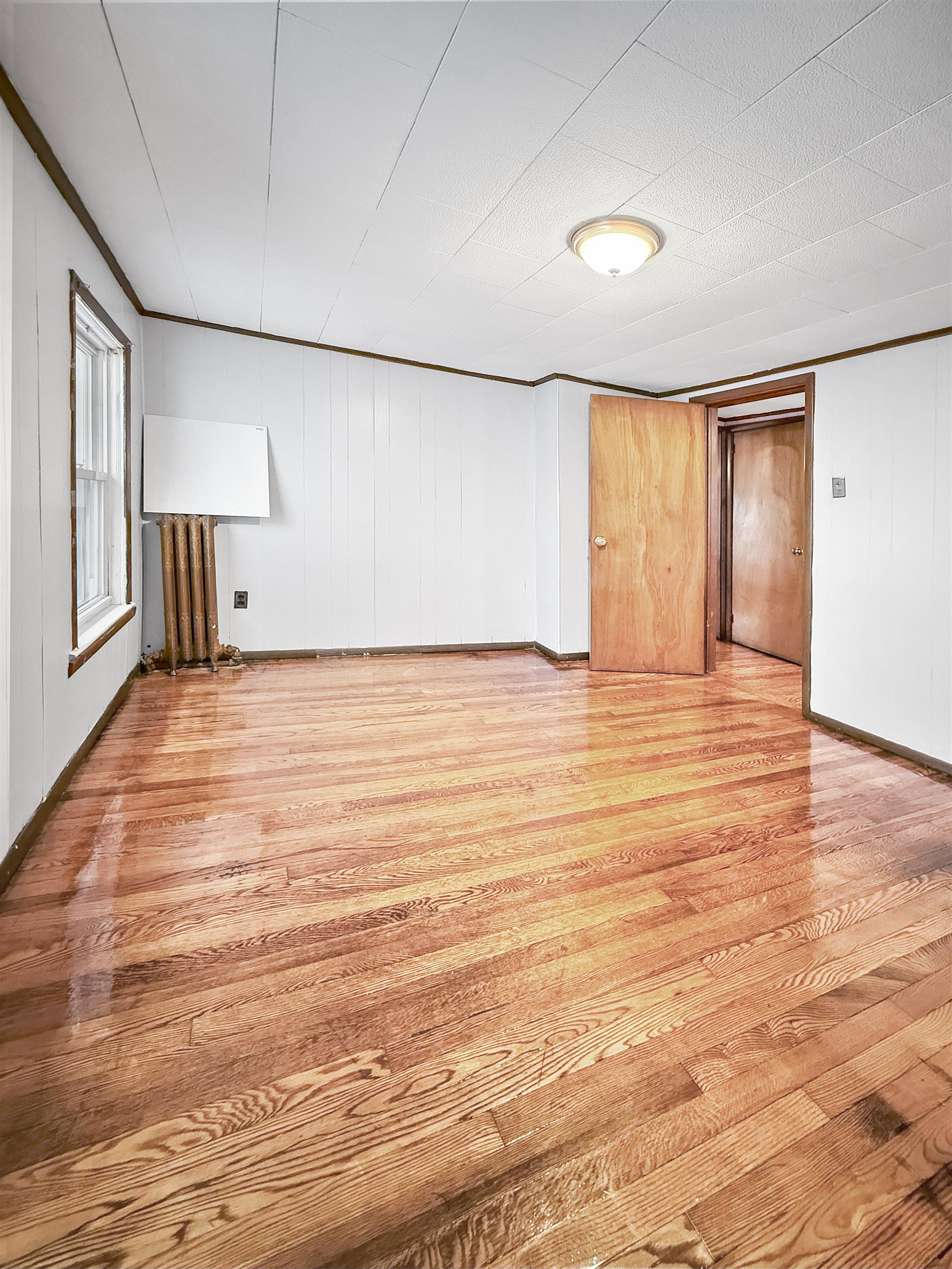 Jersey City, New Jersey, 07304, United States, 3 Bedrooms Bedrooms, ,2 BathroomsBathrooms,Residential,For Sale,1916794