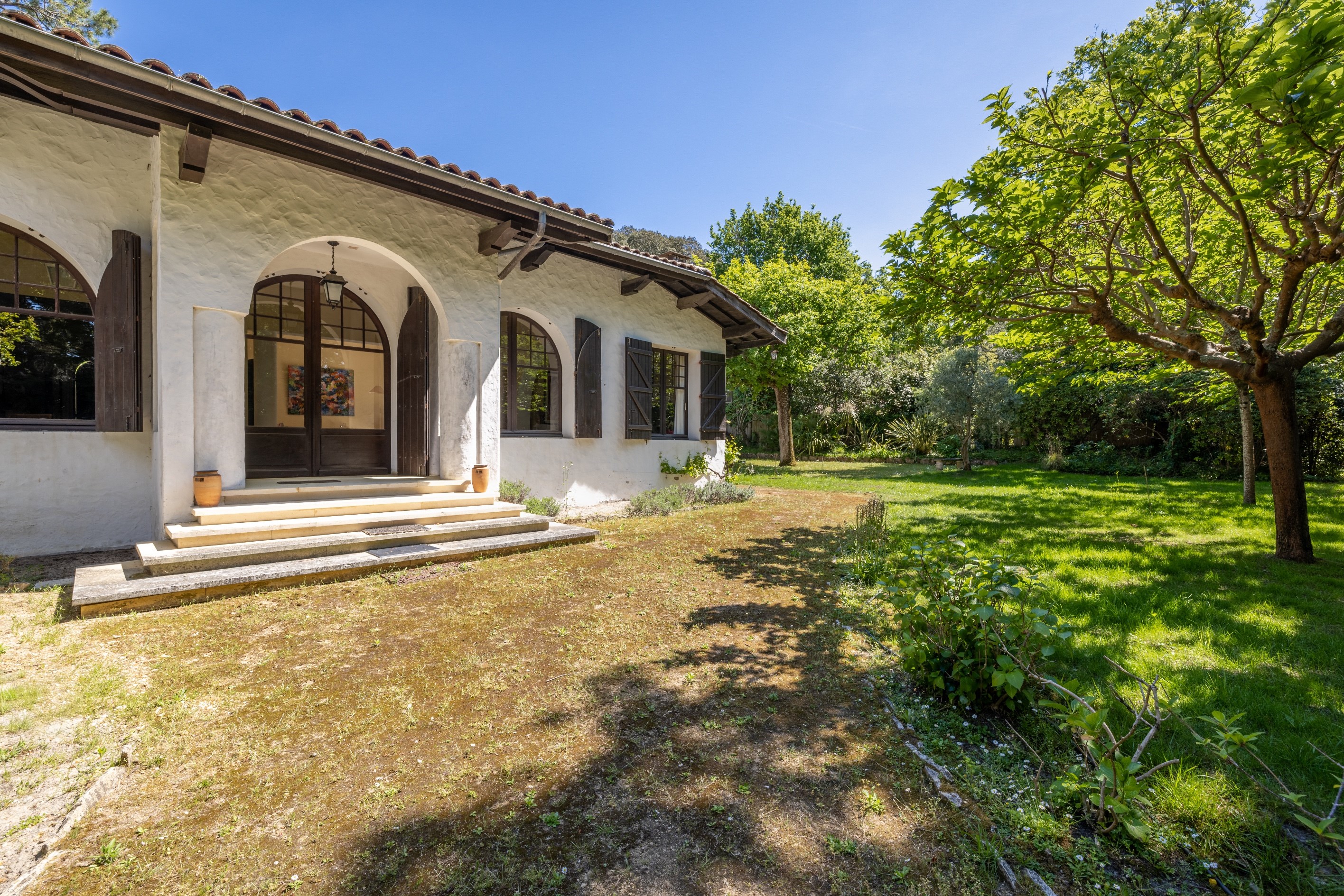  PYLA, CERCLE DE VOILE - SINGLE-LEVEL GAUME-STYLE VILLA ON APPROX. 3,000 m² OF L… - 物件實景