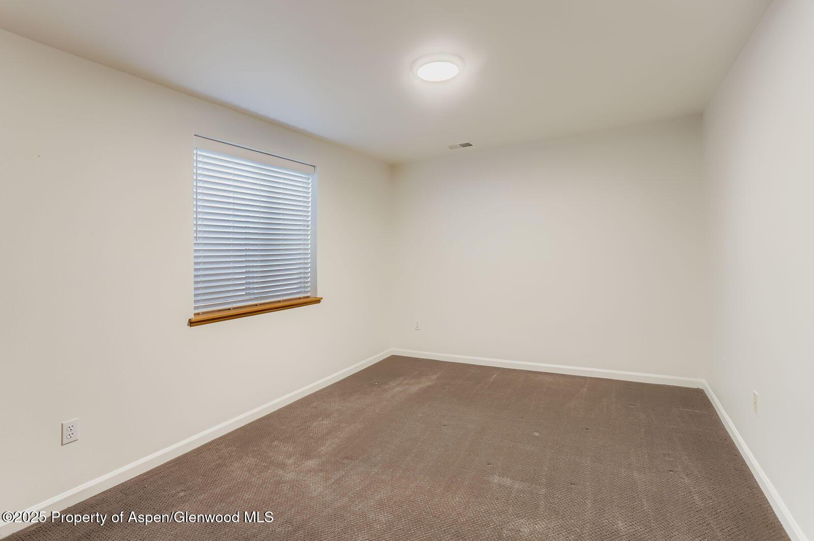 Louisville, Colorado, 80027, United States, 3 Bedrooms Bedrooms, ,3 BathroomsBathrooms,Residential,For Sale,1895805