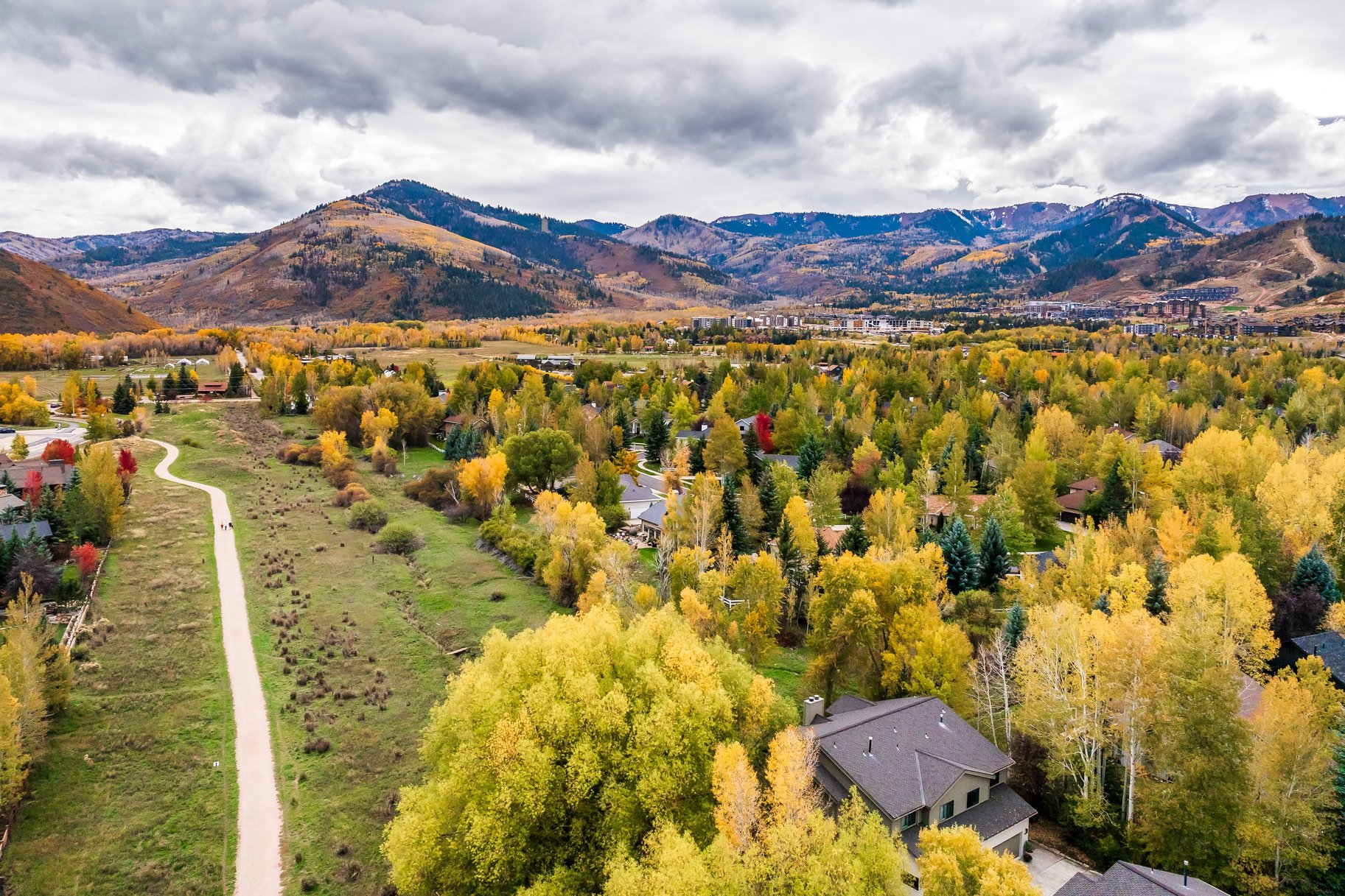  Updated Townhome in Ptarmigan’s Best Location with Ski Run Views - 物件實景